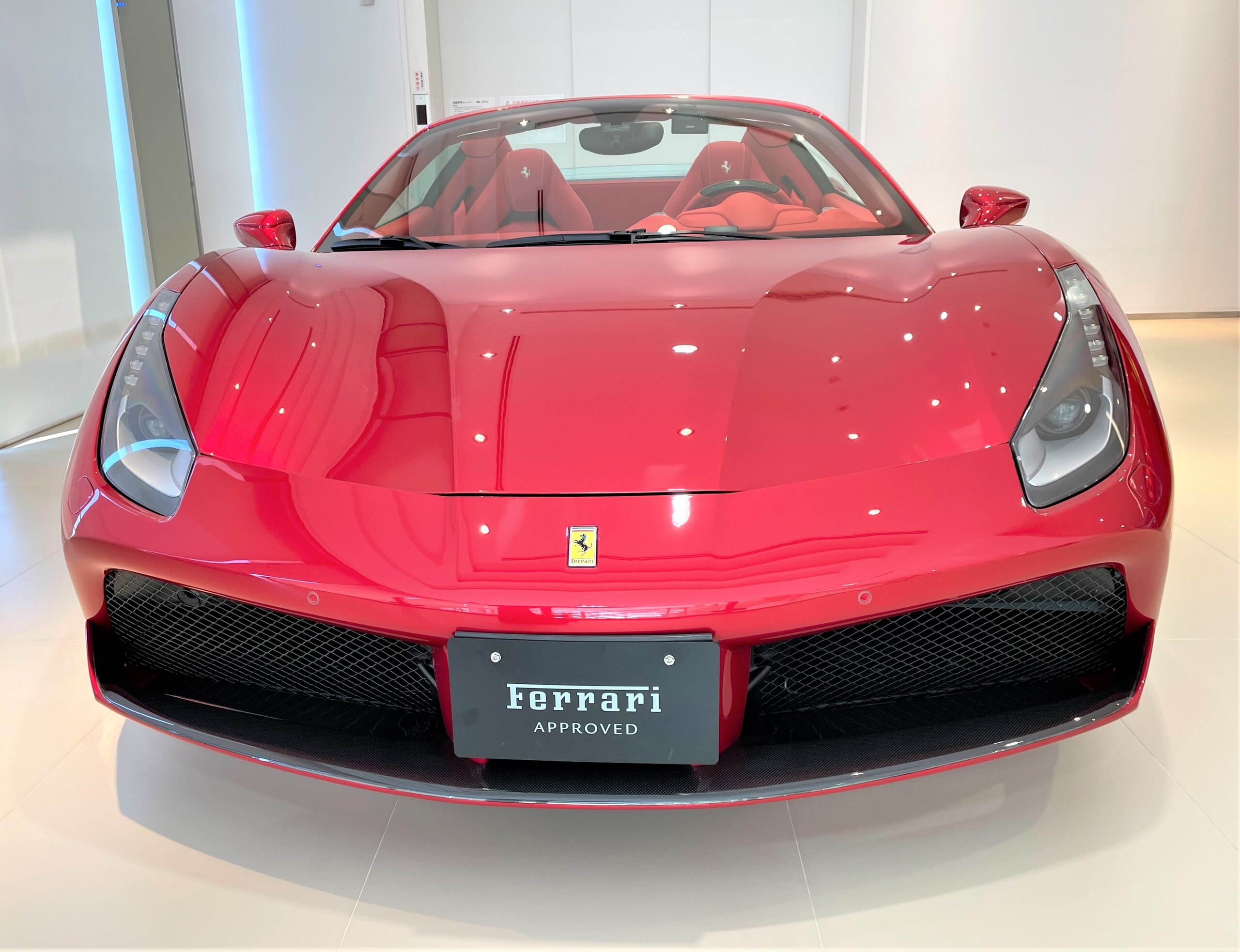 2018 Ferrari 488 Spider — Photo 6 / 29