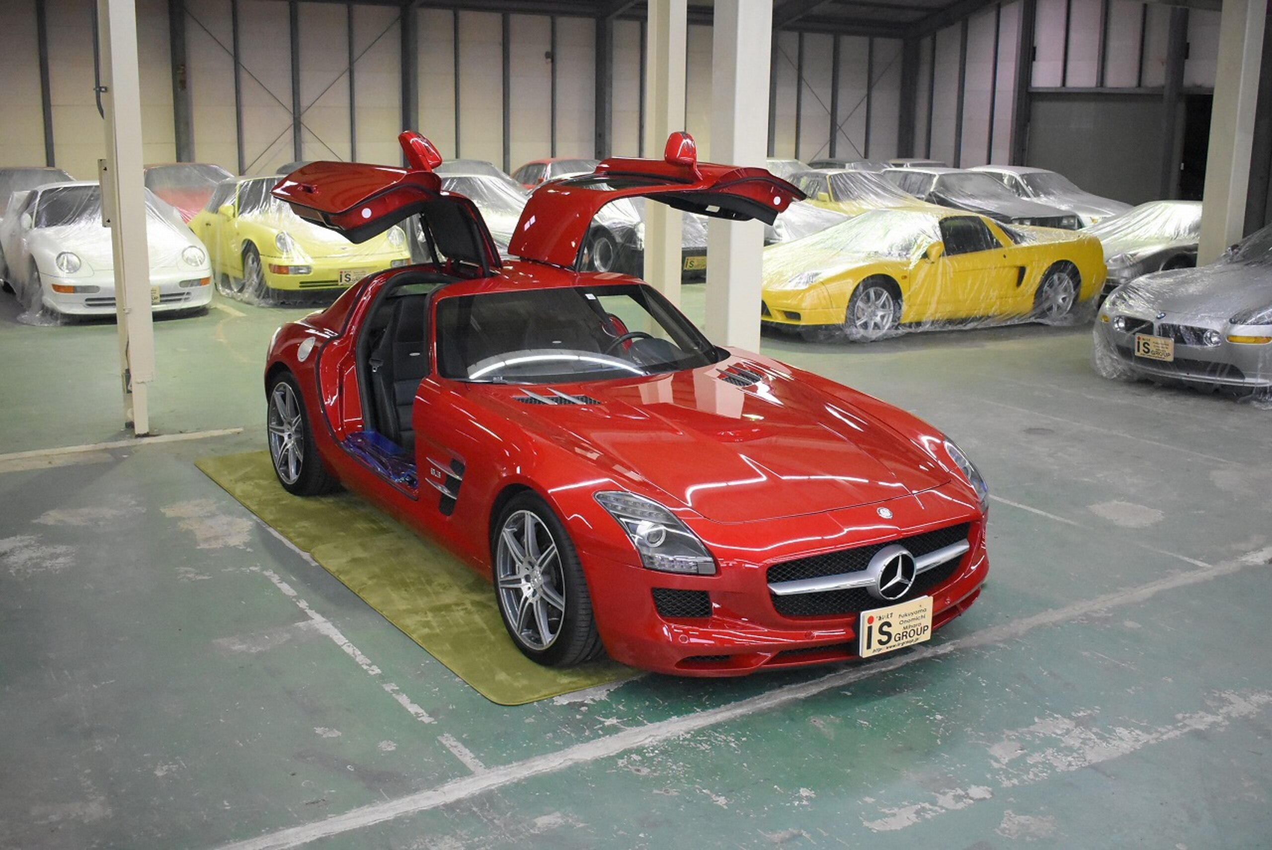 2010 Mercedes Benz SLS AMG — Photo 6 / 26