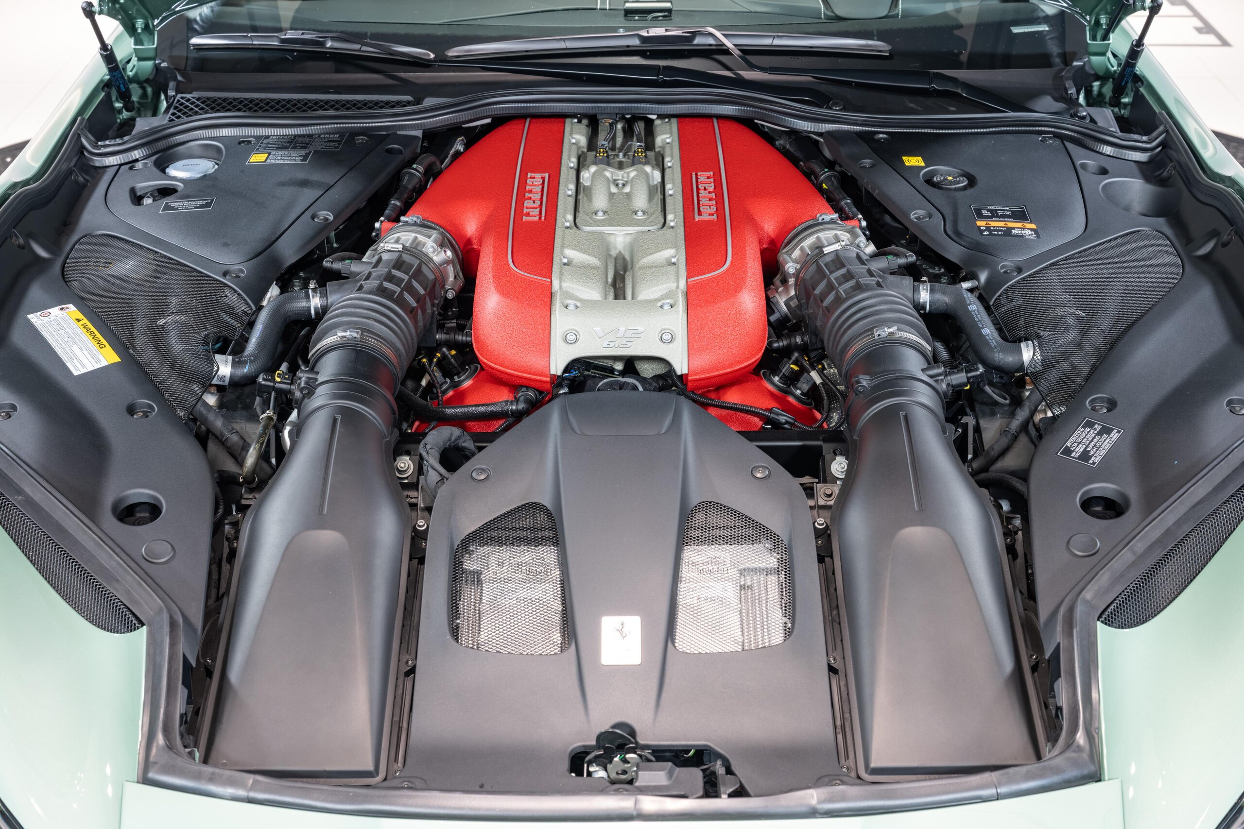 2021 Ferrari 812GTS — Photo 23 / 25