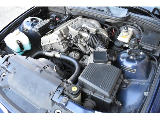 1995 BMW 318is — Photo 15 / 29