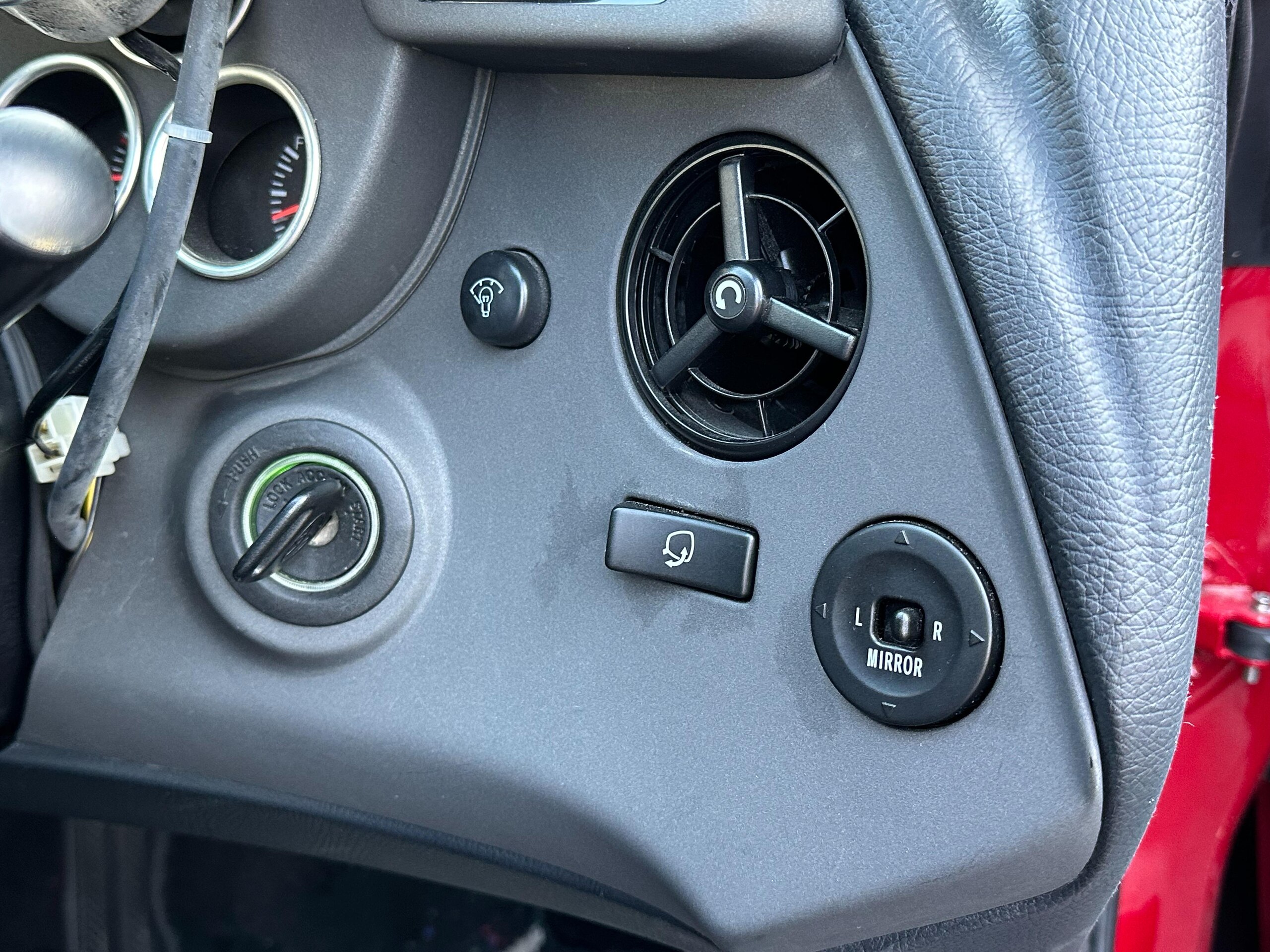 1997 Toyota Supra RZ — Photo 22 / 28