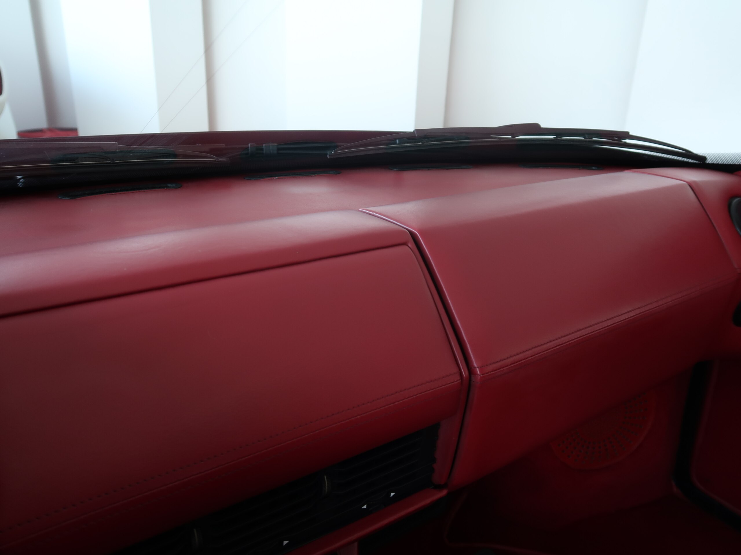 1988 Ferrari Testarossa — Photo 11 / 13