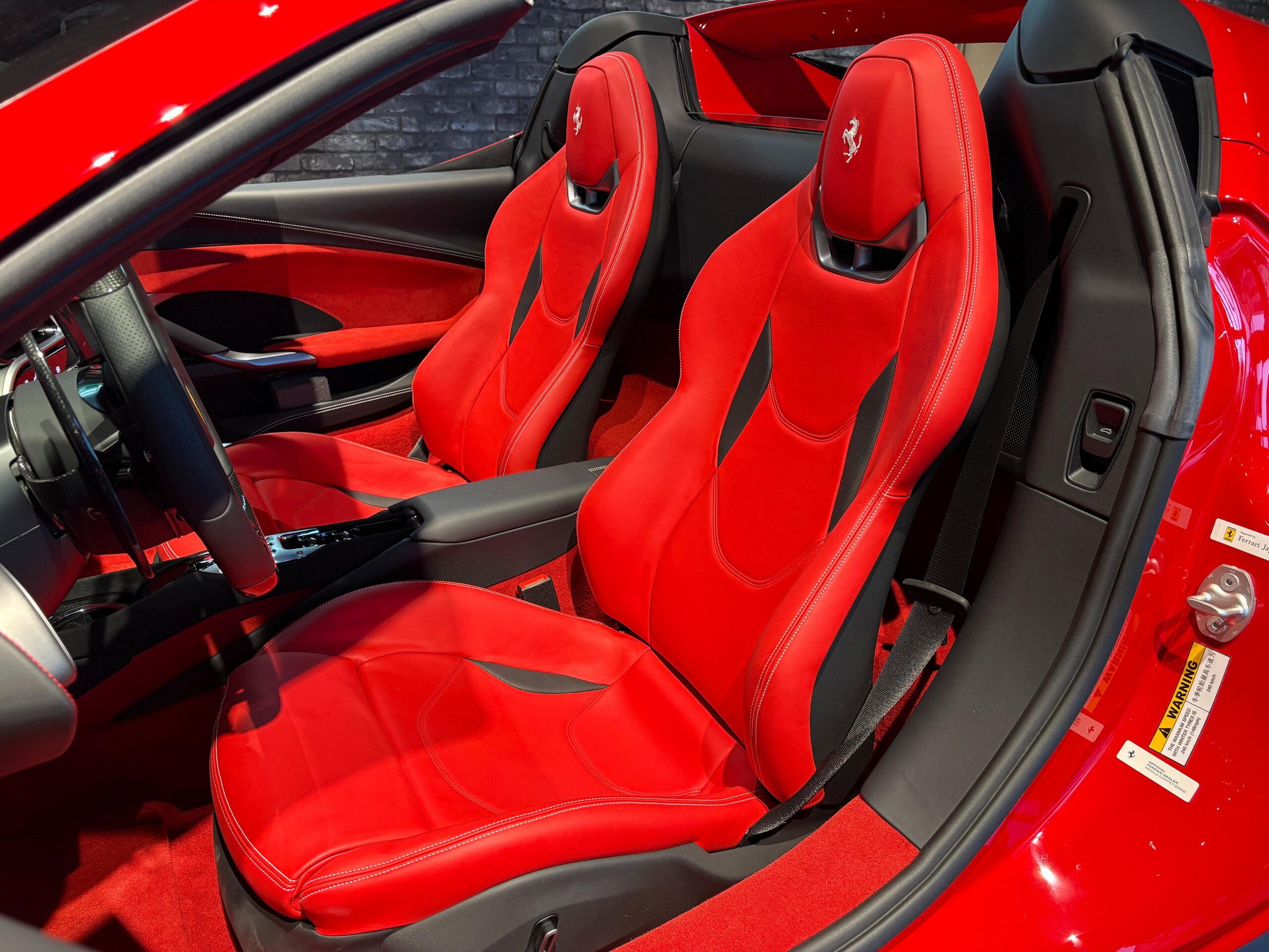 2025 Ferrari 296GTS — Photo 8 / 19