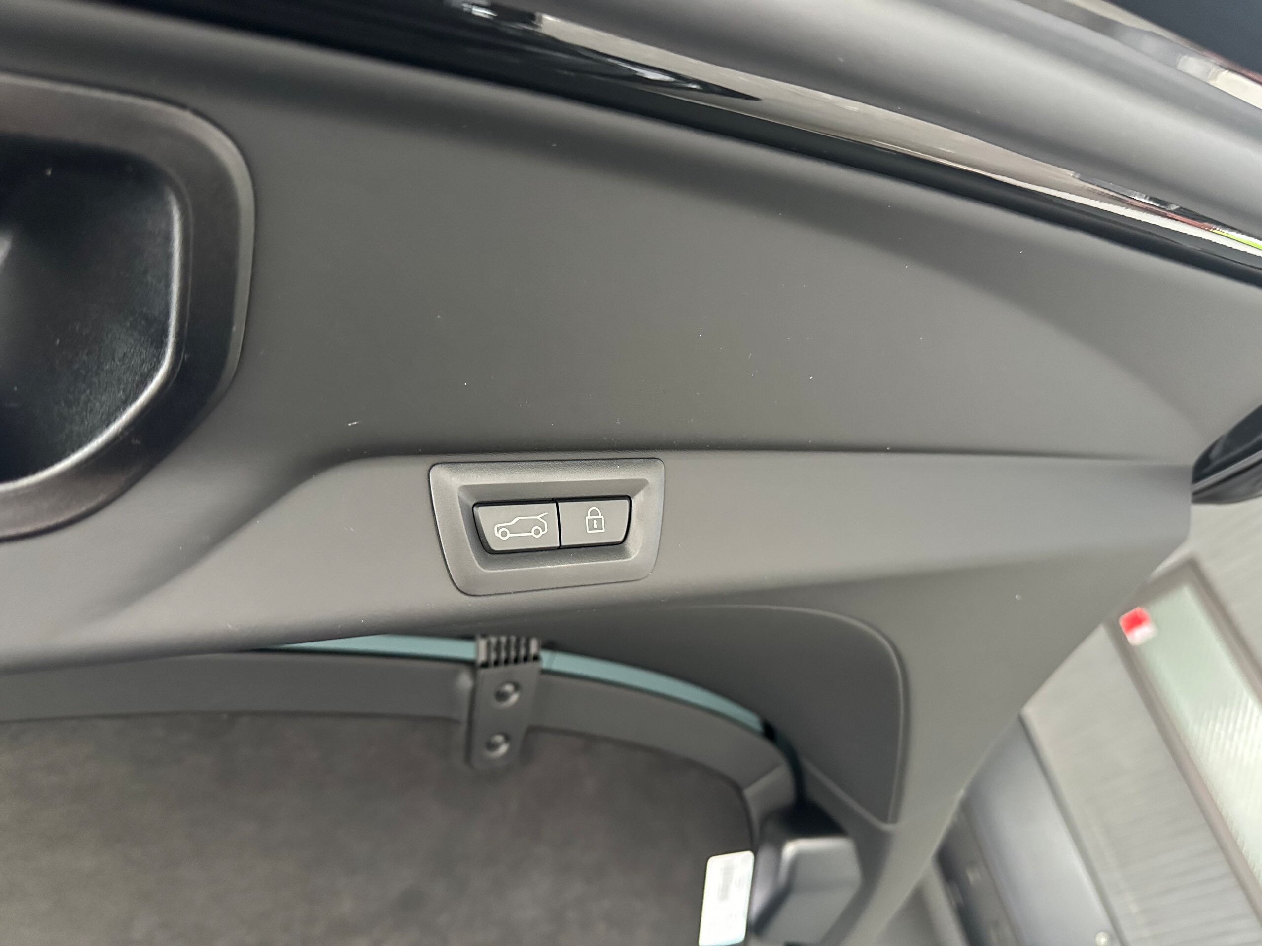 2025 Rolls-Royce Cullinan — Photo 22 / 22