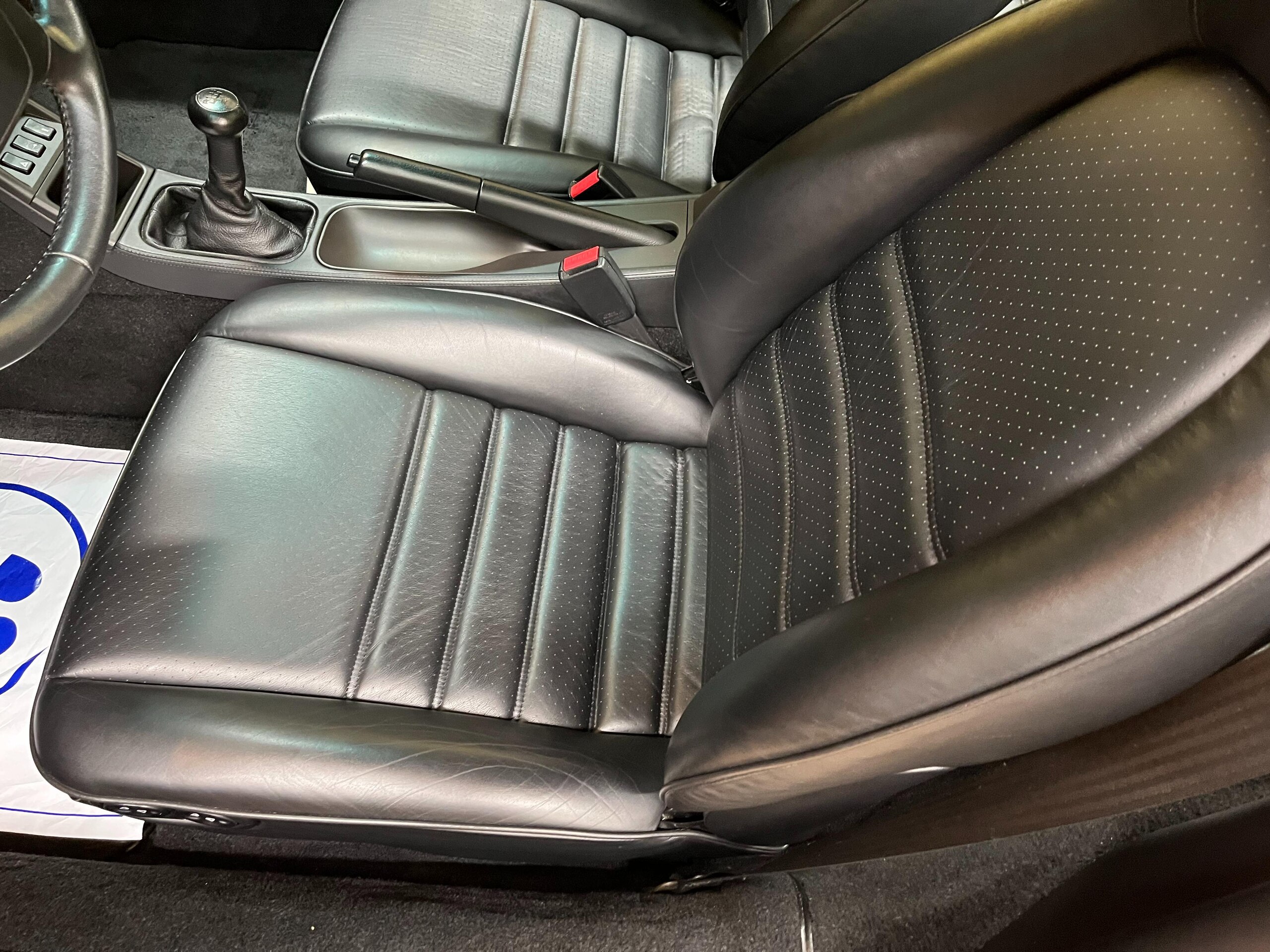 1993 Porsche 911 Turbo — Photo 9 / 20