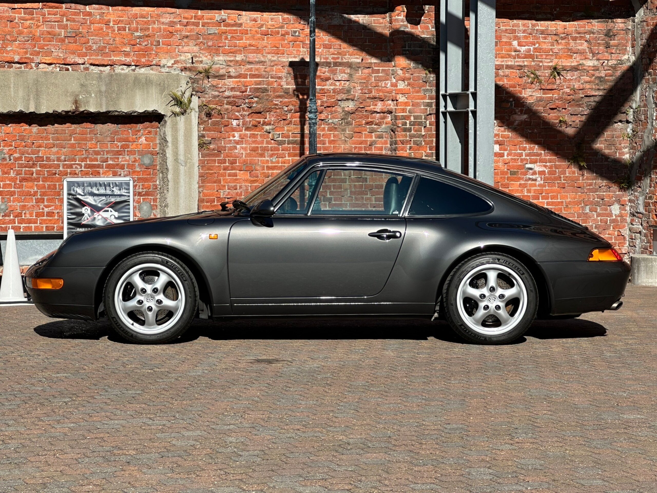 1994 Porsche 911 Carrera for sale in Japan