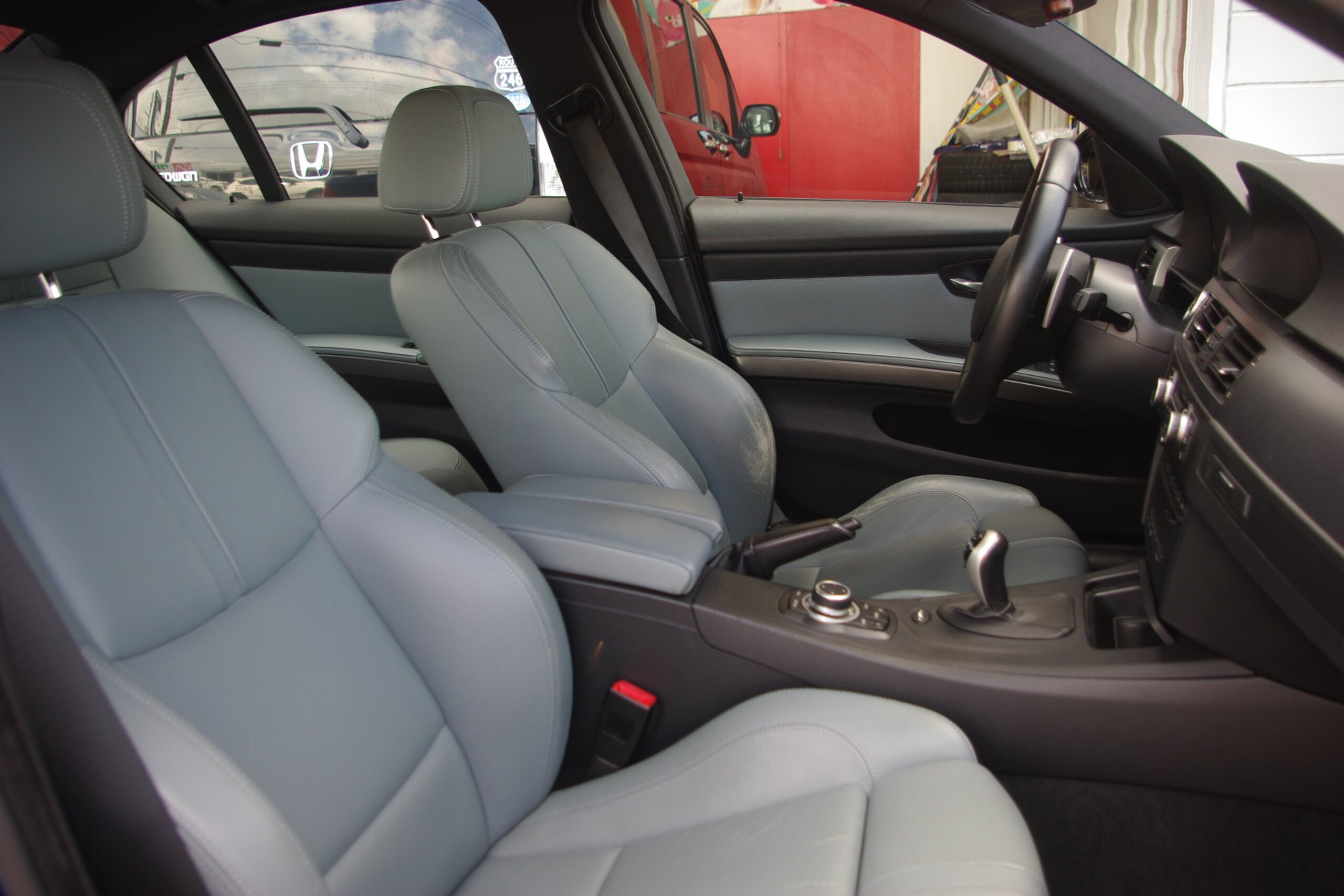 2009 BMW M3 Sedan — Photo 13 / 20
