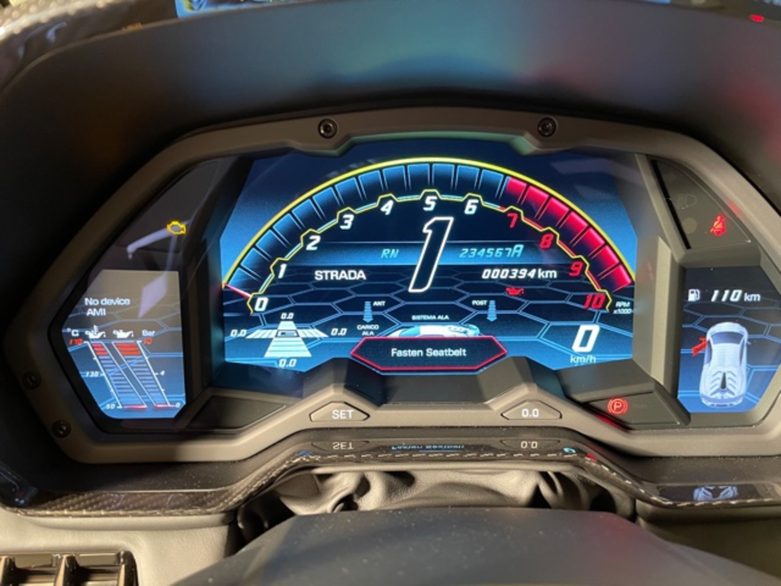 2019 Lamborghini Aventador SVJ — Photo 13 / 15