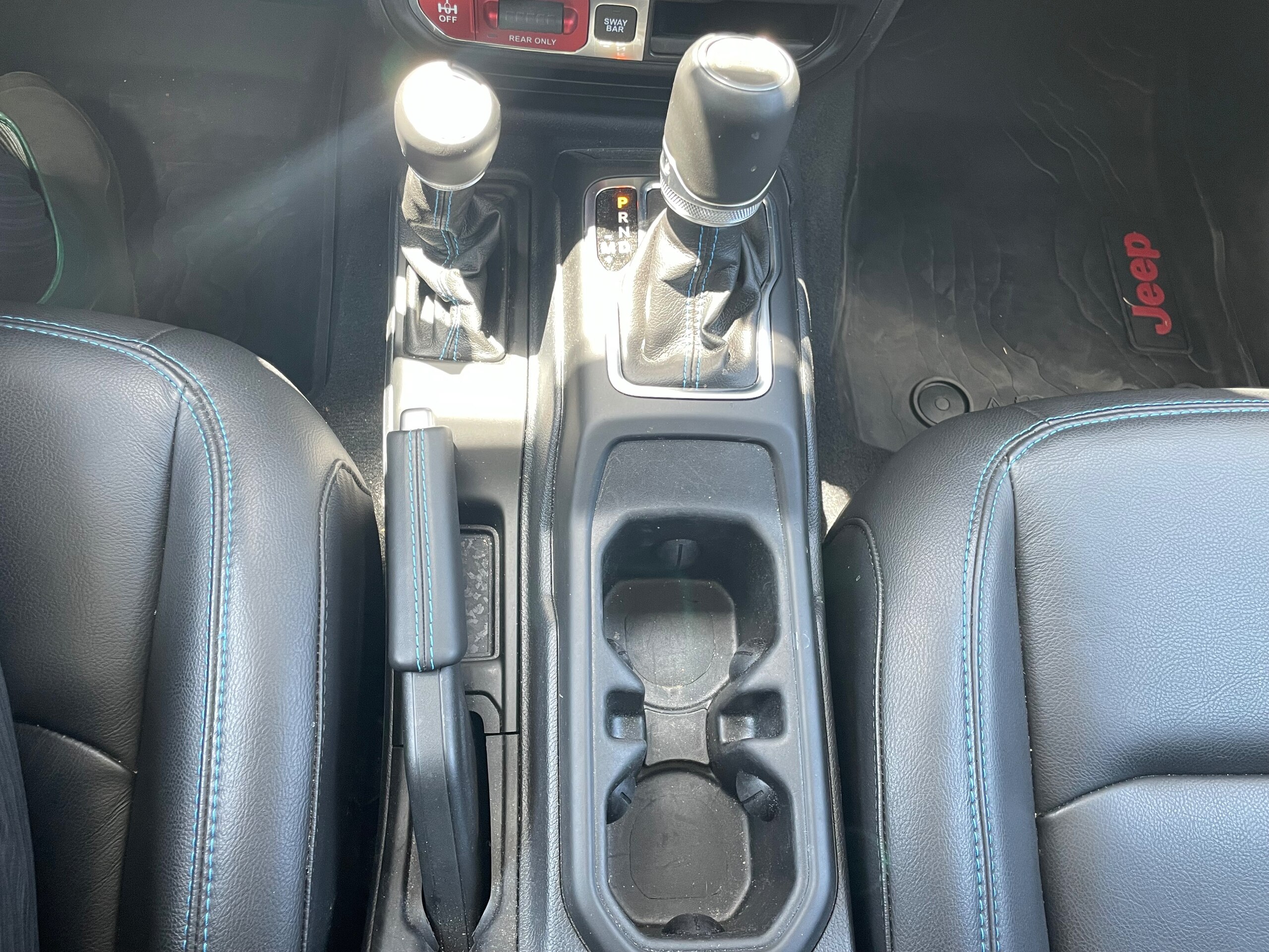 2023 Other Jeep Wrangler Unlimited Rubicon 4xe — Photo 28 / 40