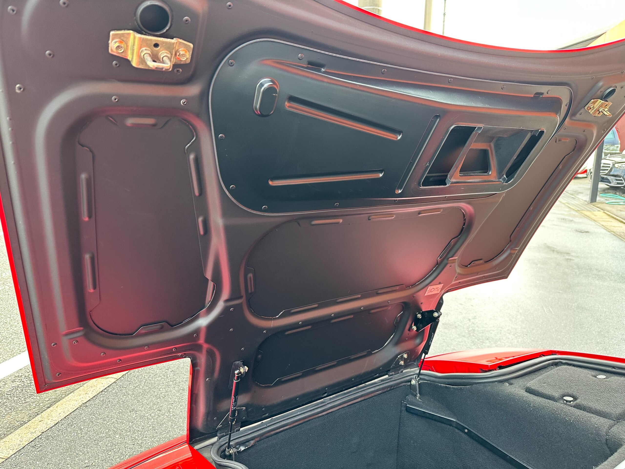 1995 Ferrari F355 GTS — Photo 44 / 44