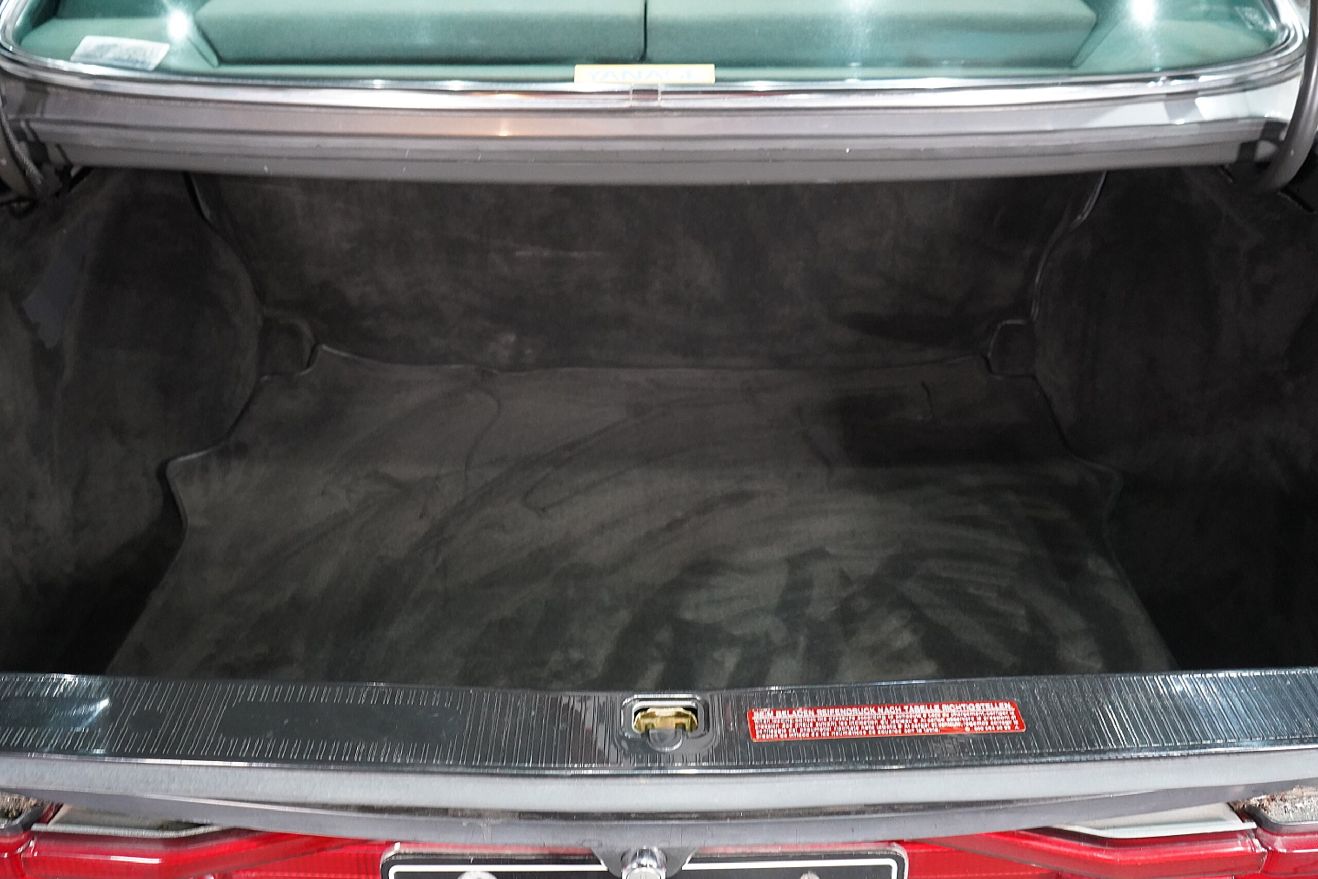 1989 Mercedes Benz 560SEC — Photo 23 / 23