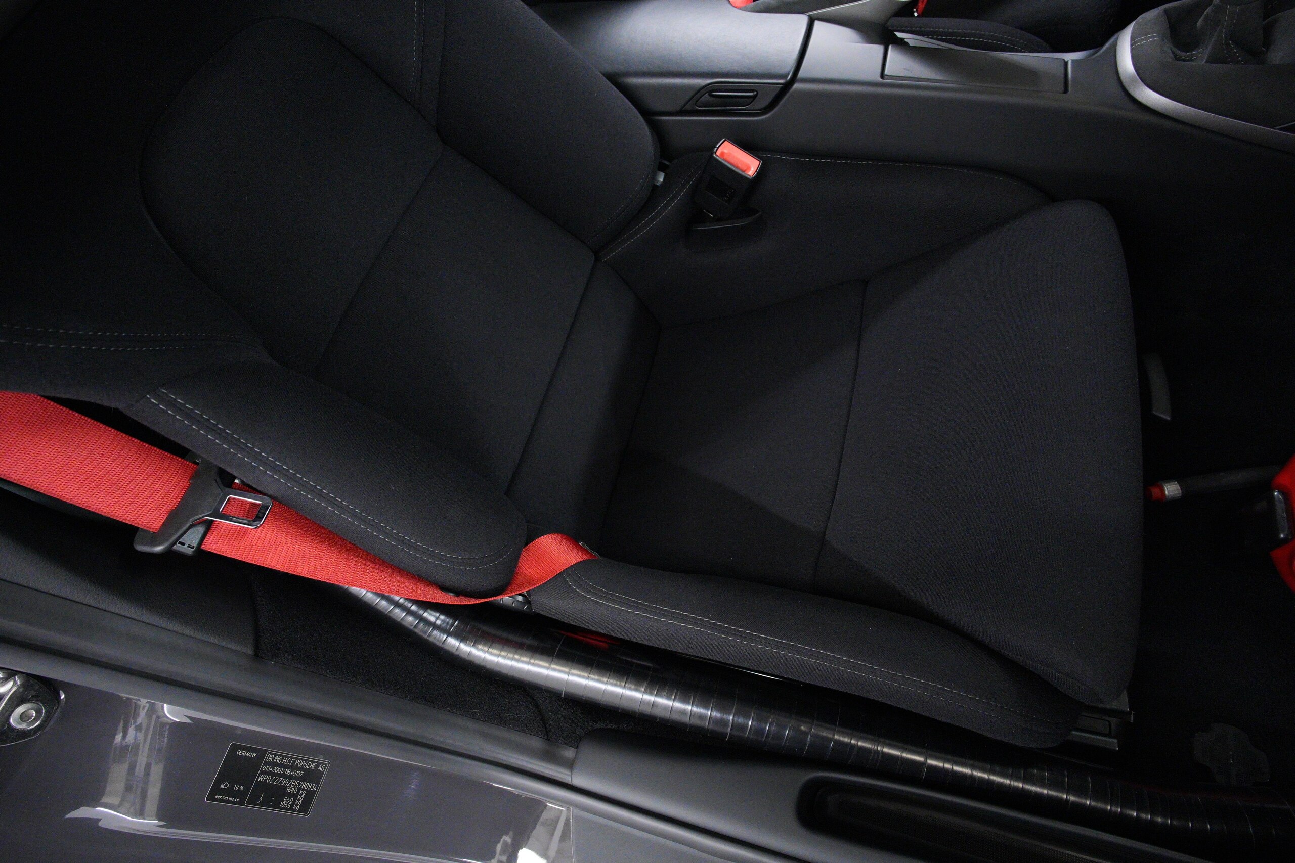 2011 Porsche 911 GT3 RS — Photo 11 / 43