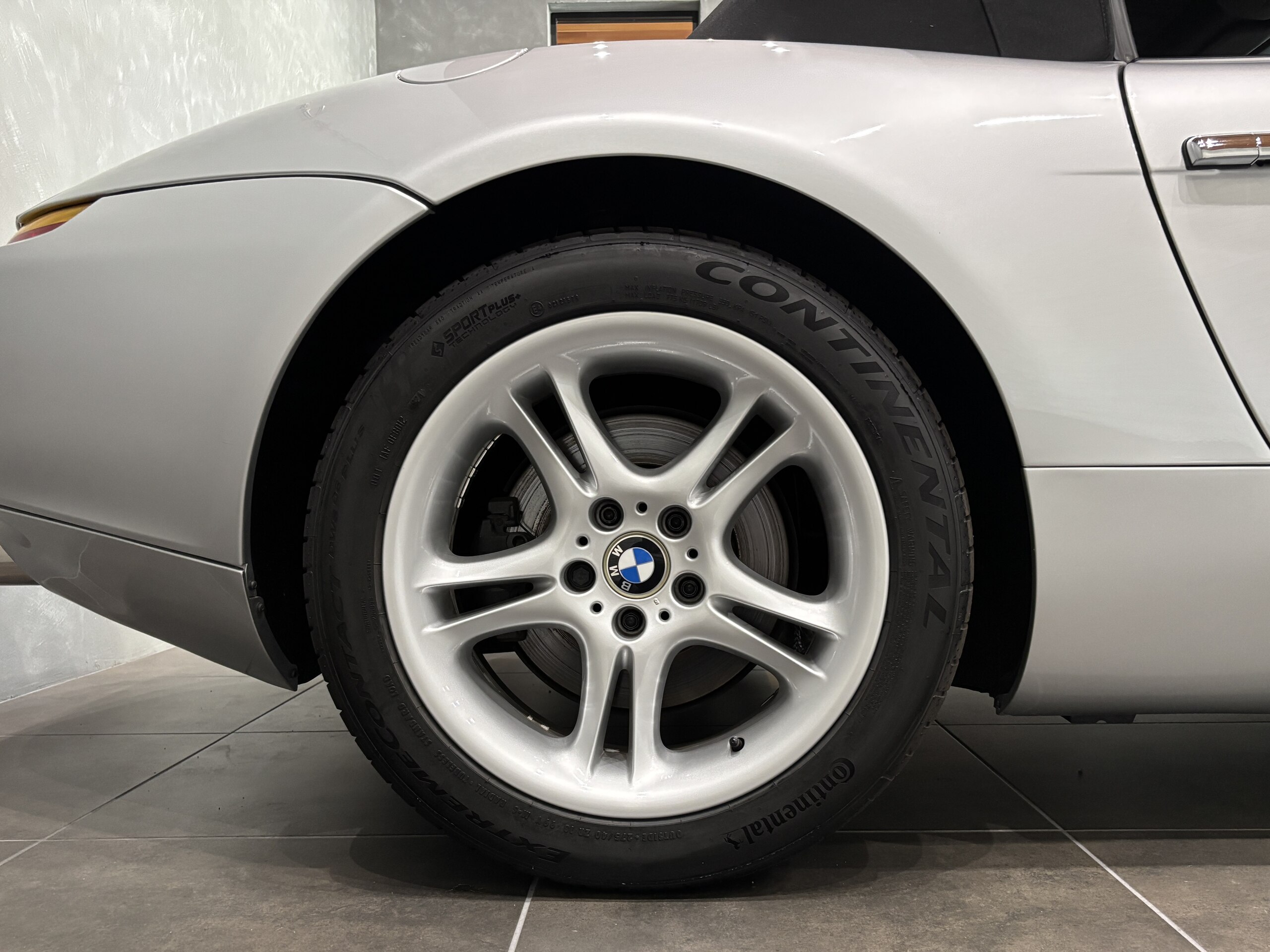 2000 BMW Z8 — Photo 16 / 53