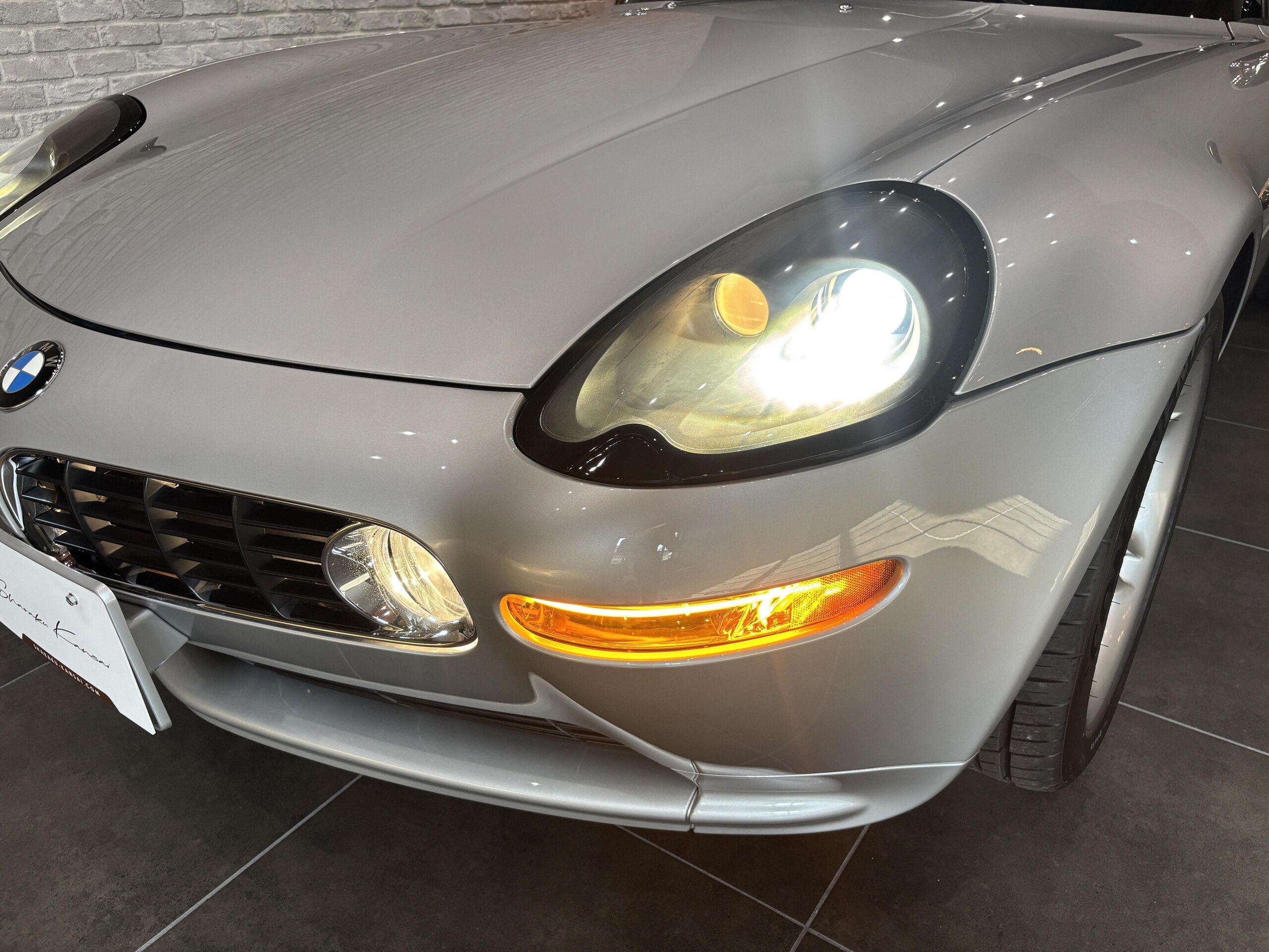 2000 BMW Z8 — Photo 19 / 53