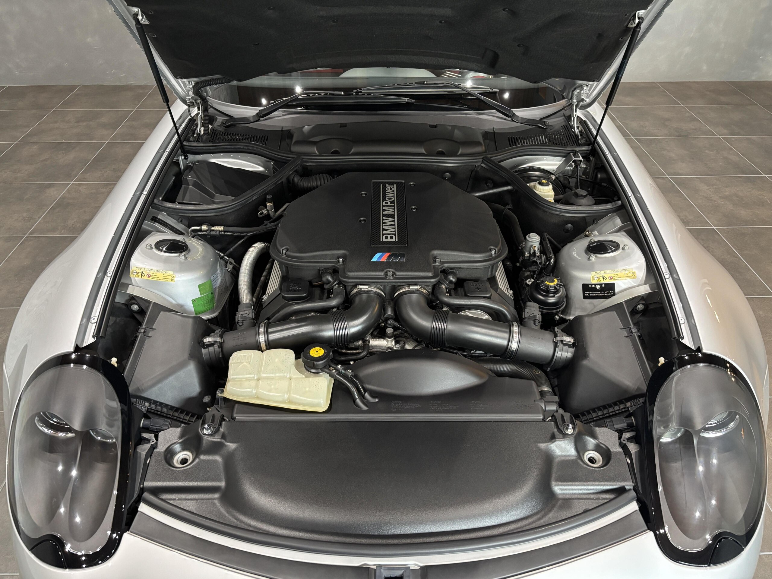 2000 BMW Z8 — Photo 22 / 53