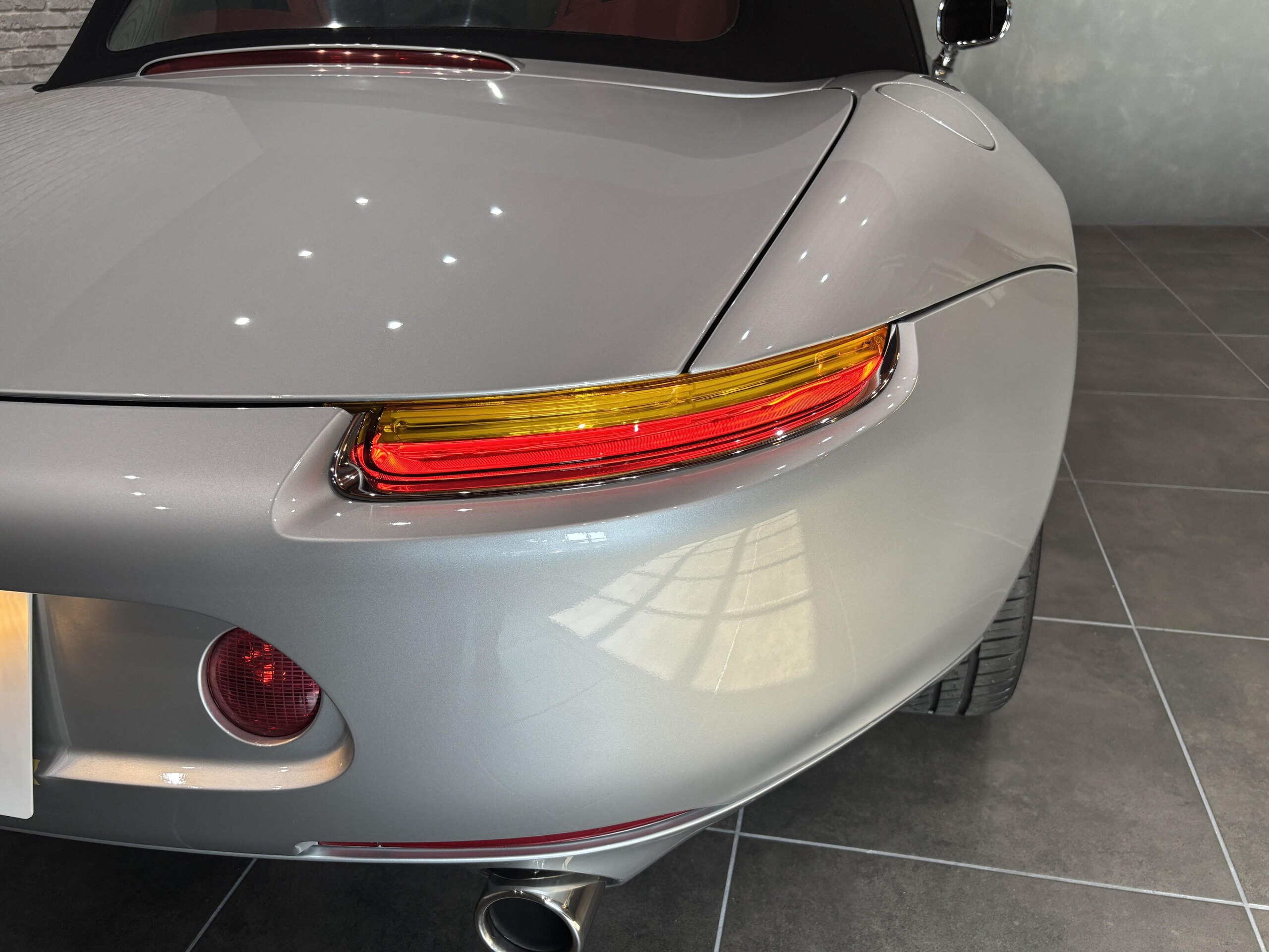 2000 BMW Z8 — Photo 29 / 53