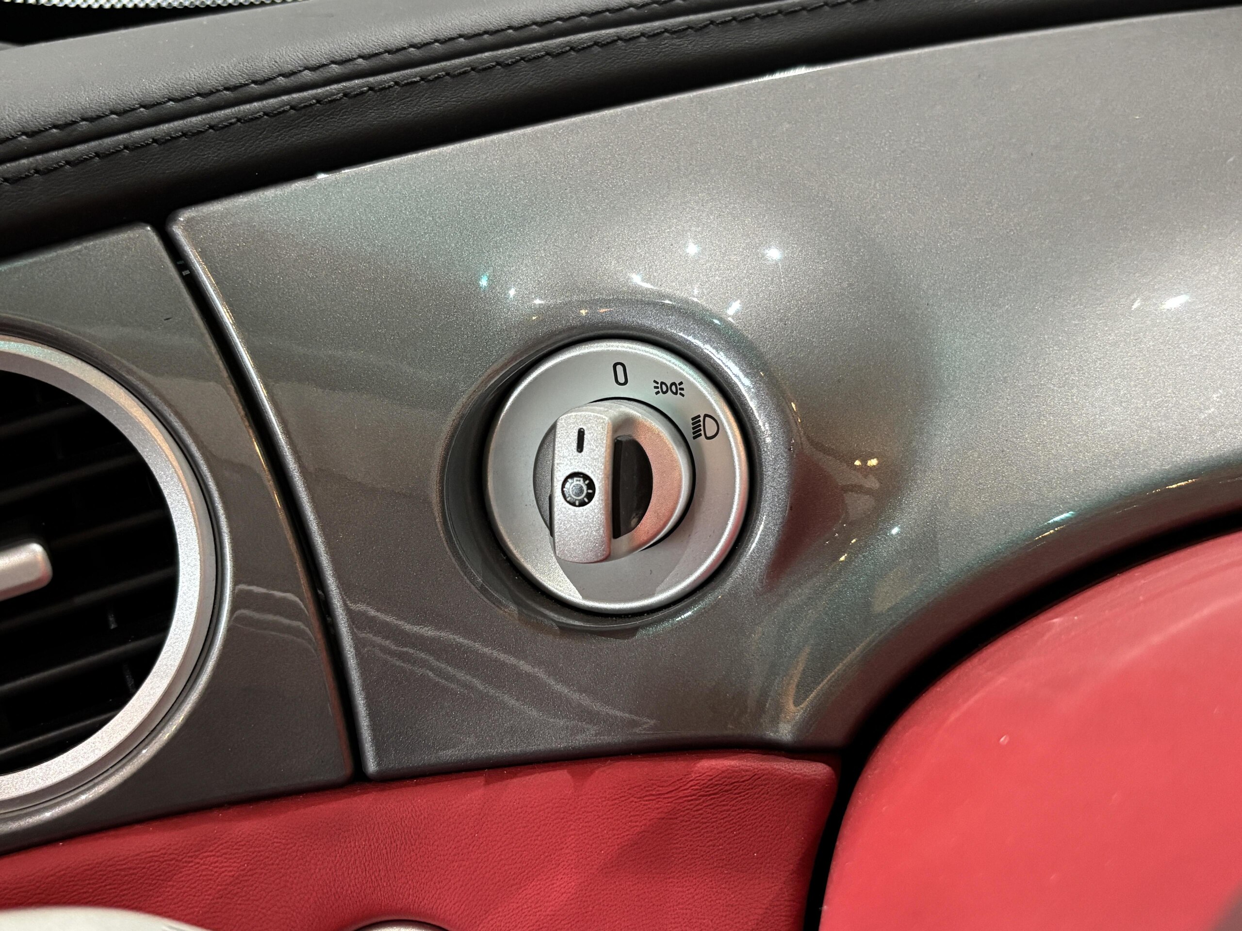 2000 BMW Z8 — Photo 32 / 53