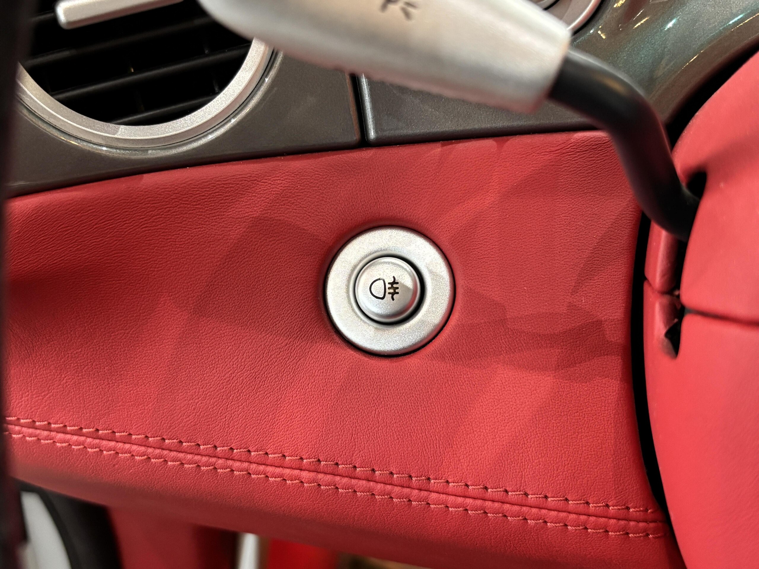 2000 BMW Z8 — Photo 33 / 53