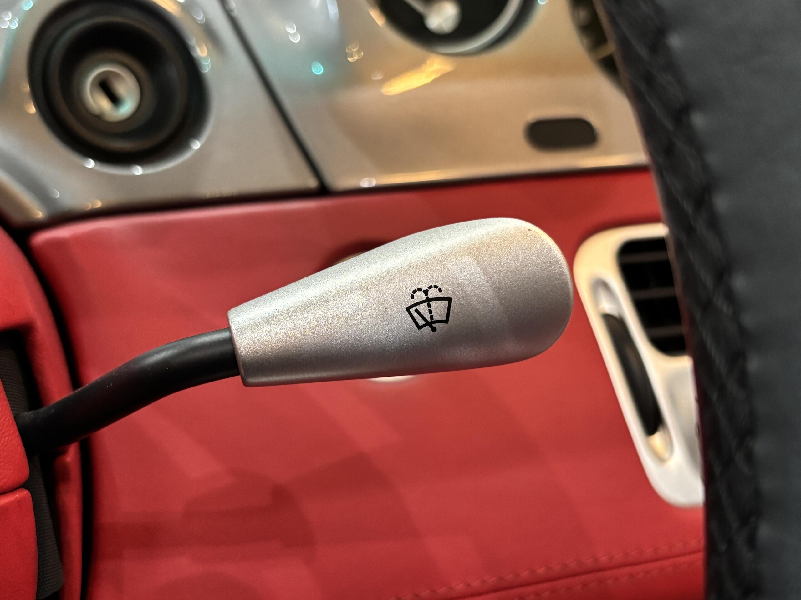 2000 BMW Z8 — Photo 35 / 53