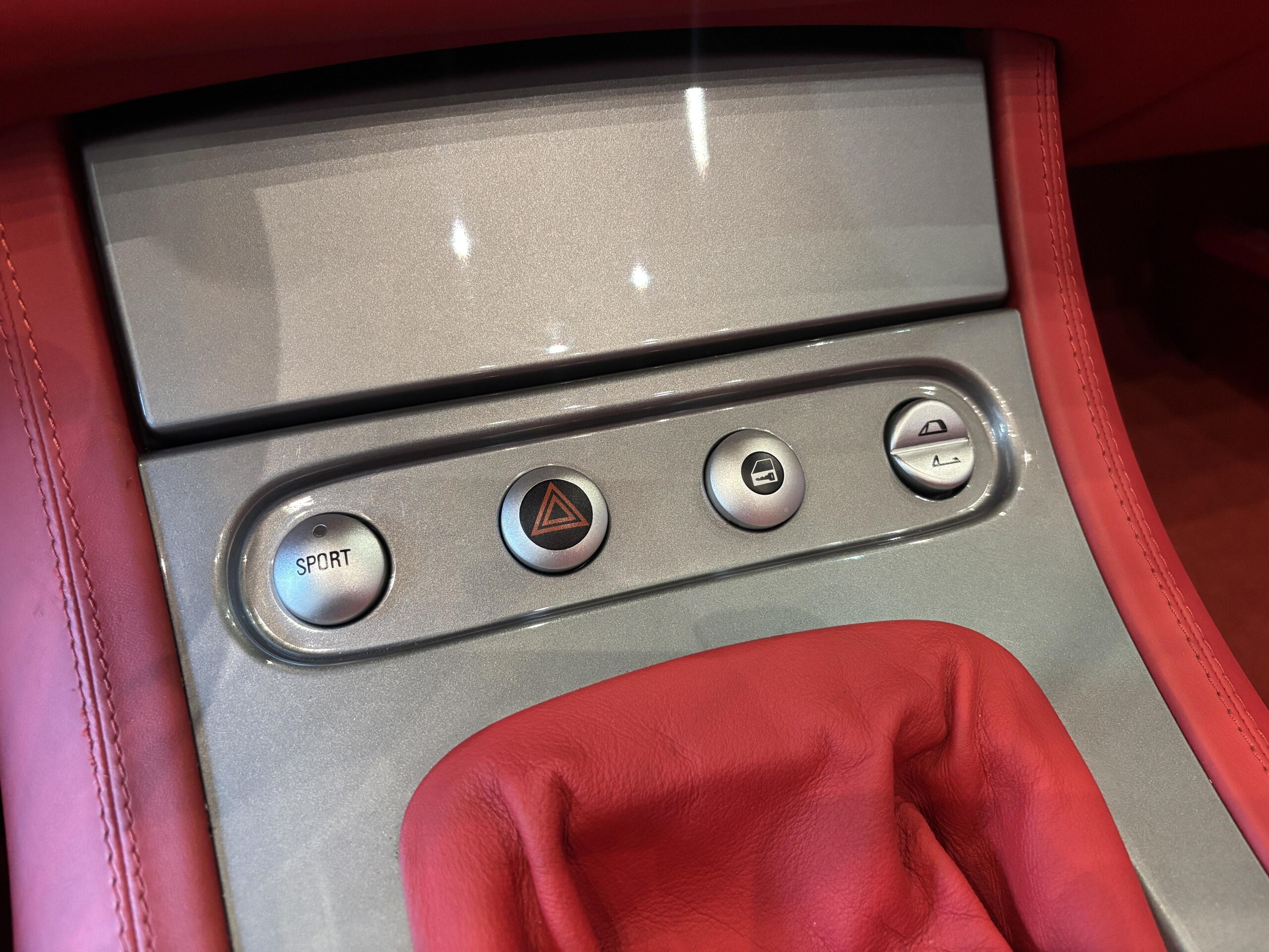 2000 BMW Z8 — Photo 38 / 53