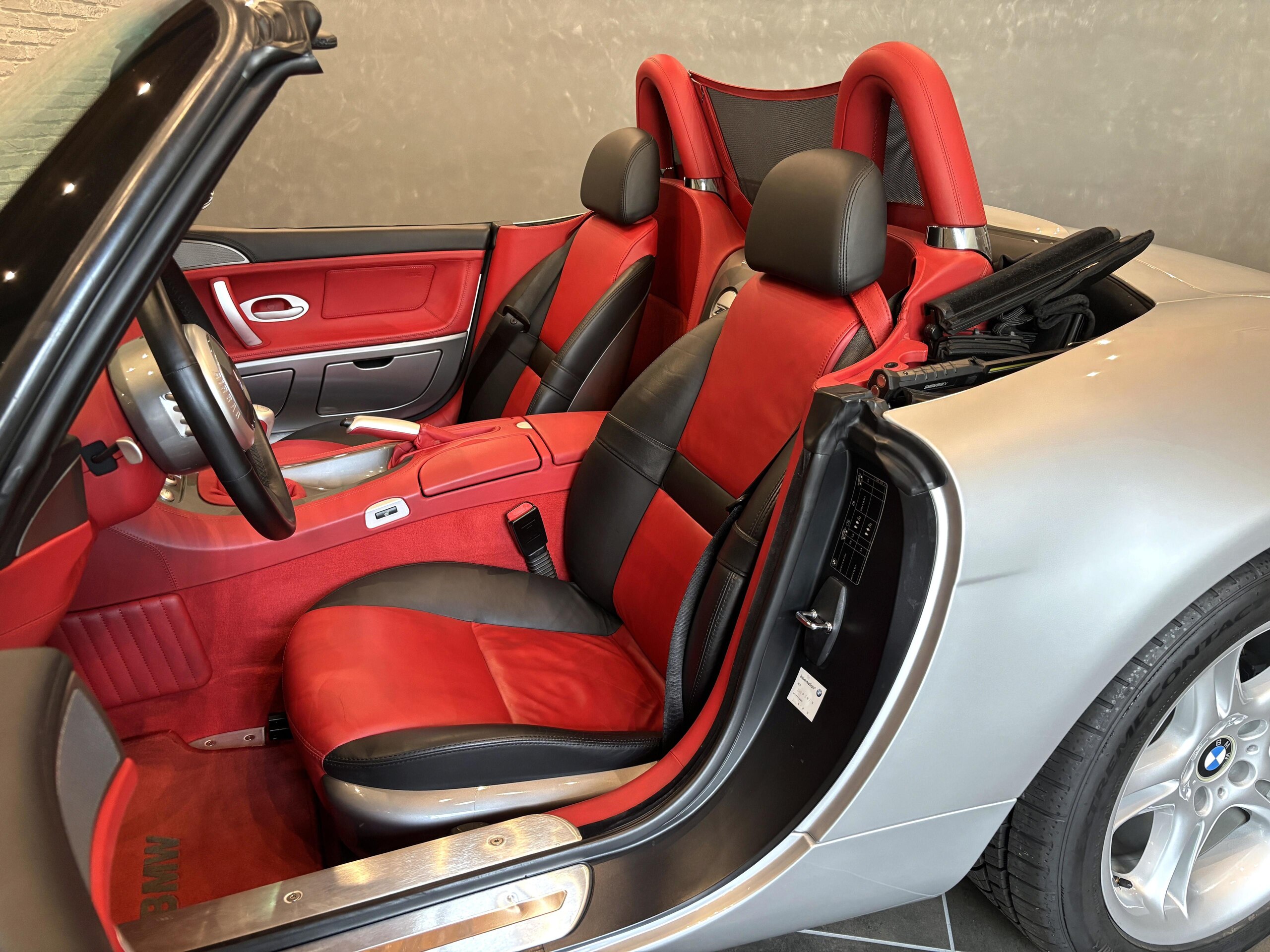2000 BMW Z8 — Photo 45 / 53