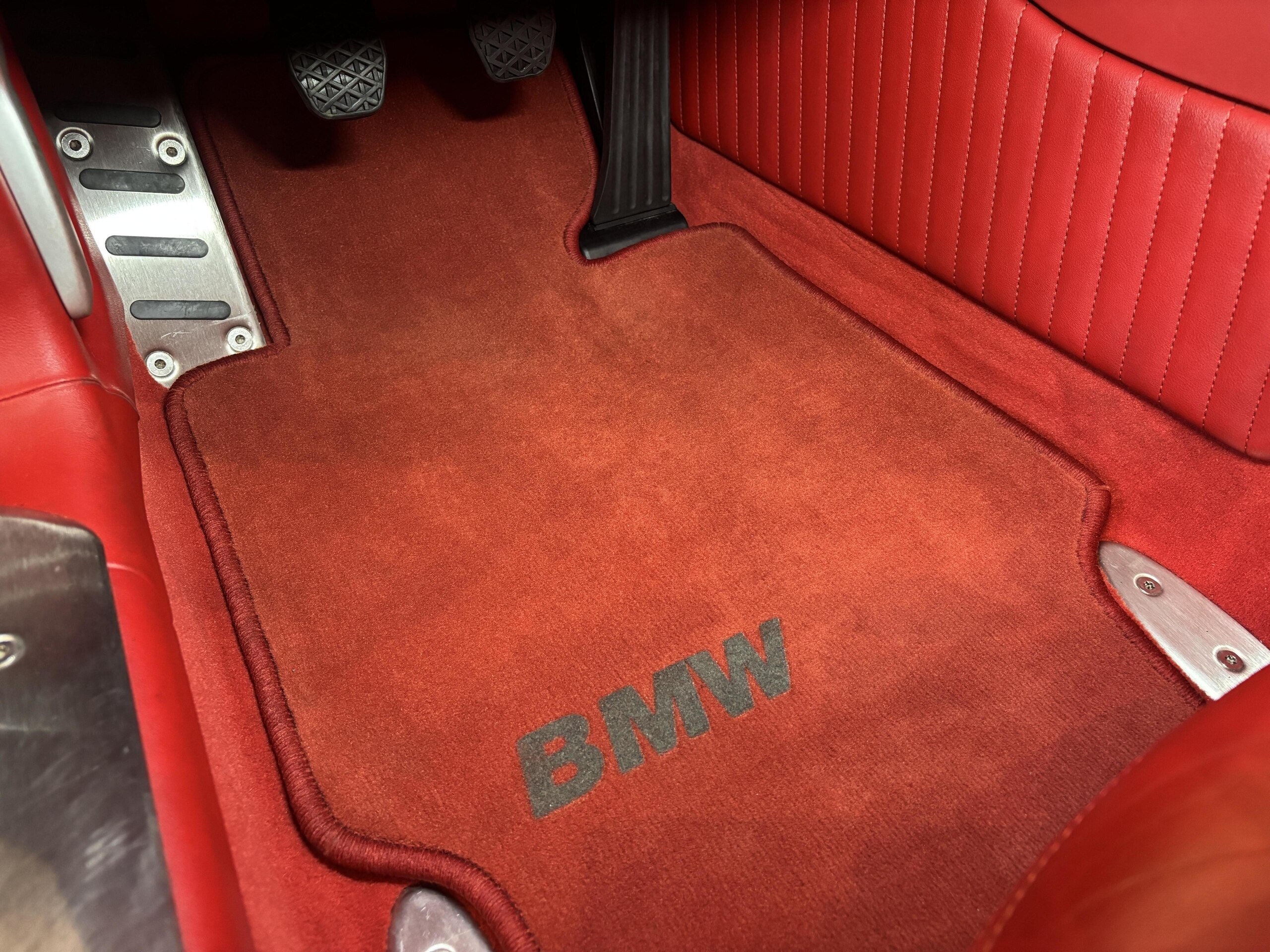 2000 BMW Z8 — Photo 46 / 53