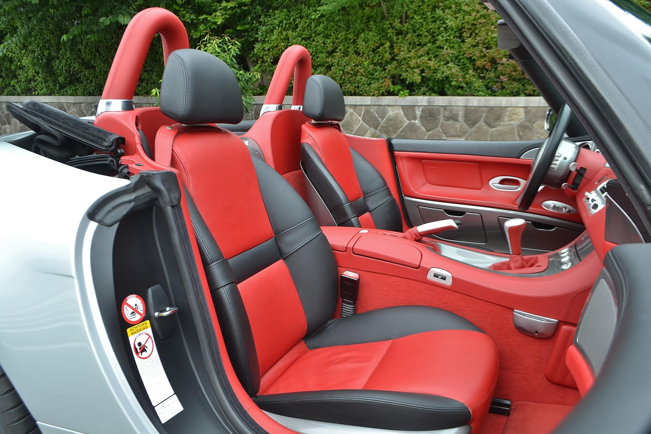 2002 BMW Z8 — Photo 14 / 21