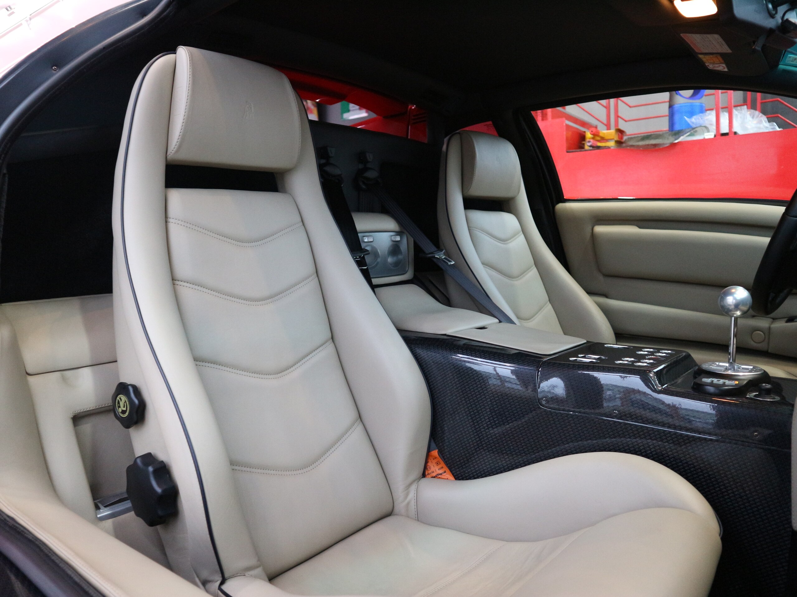 2002 Lamborghini Diablo VT 6.0 — Photo 15 / 19