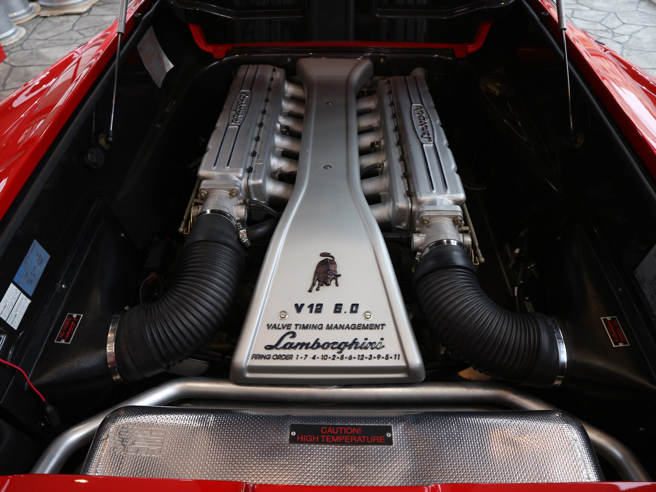 2002 Lamborghini Diablo VT 6.0 — Photo 18 / 19