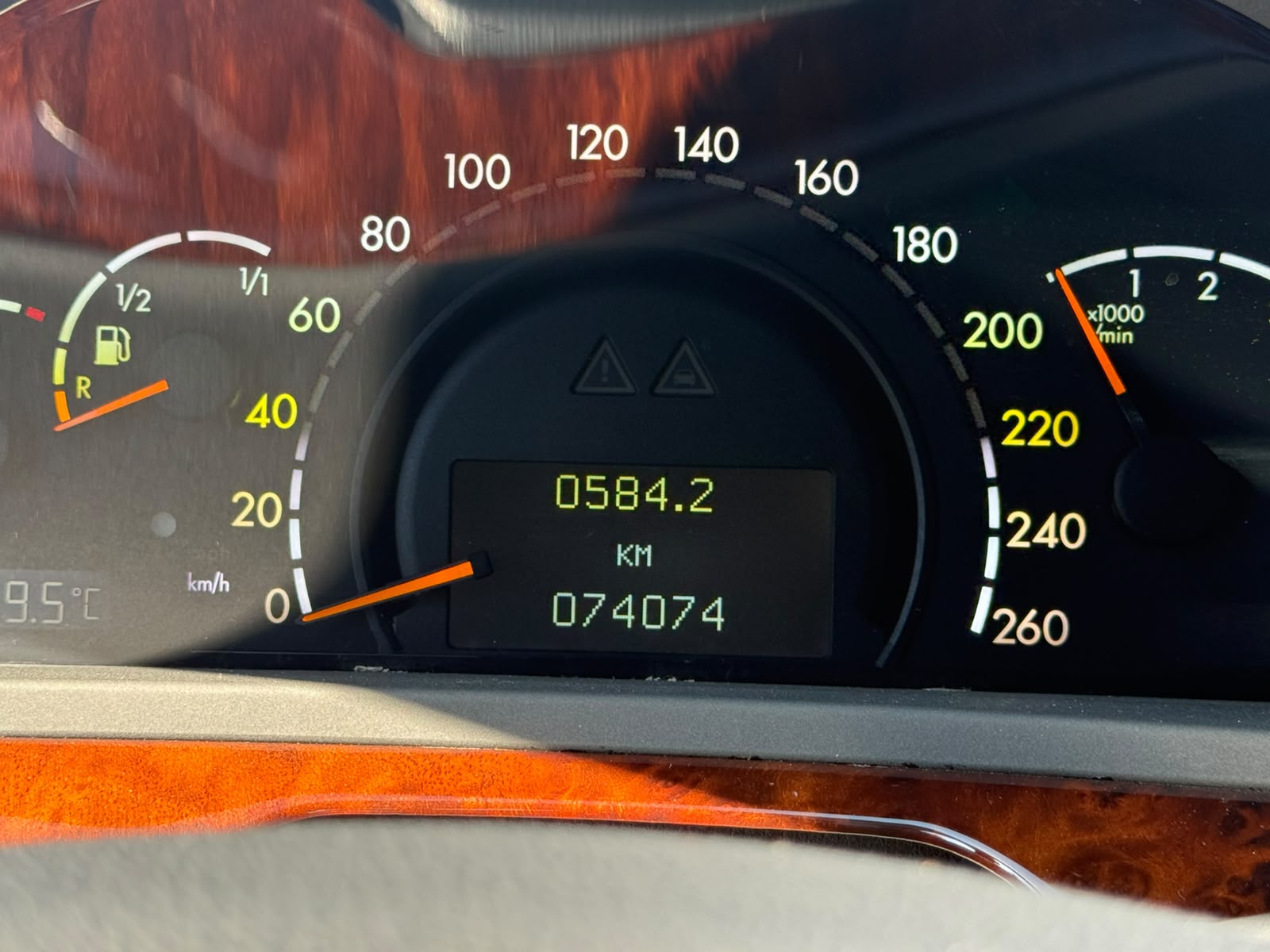 2002 Mercedes Benz S320 — Photo 9 / 23