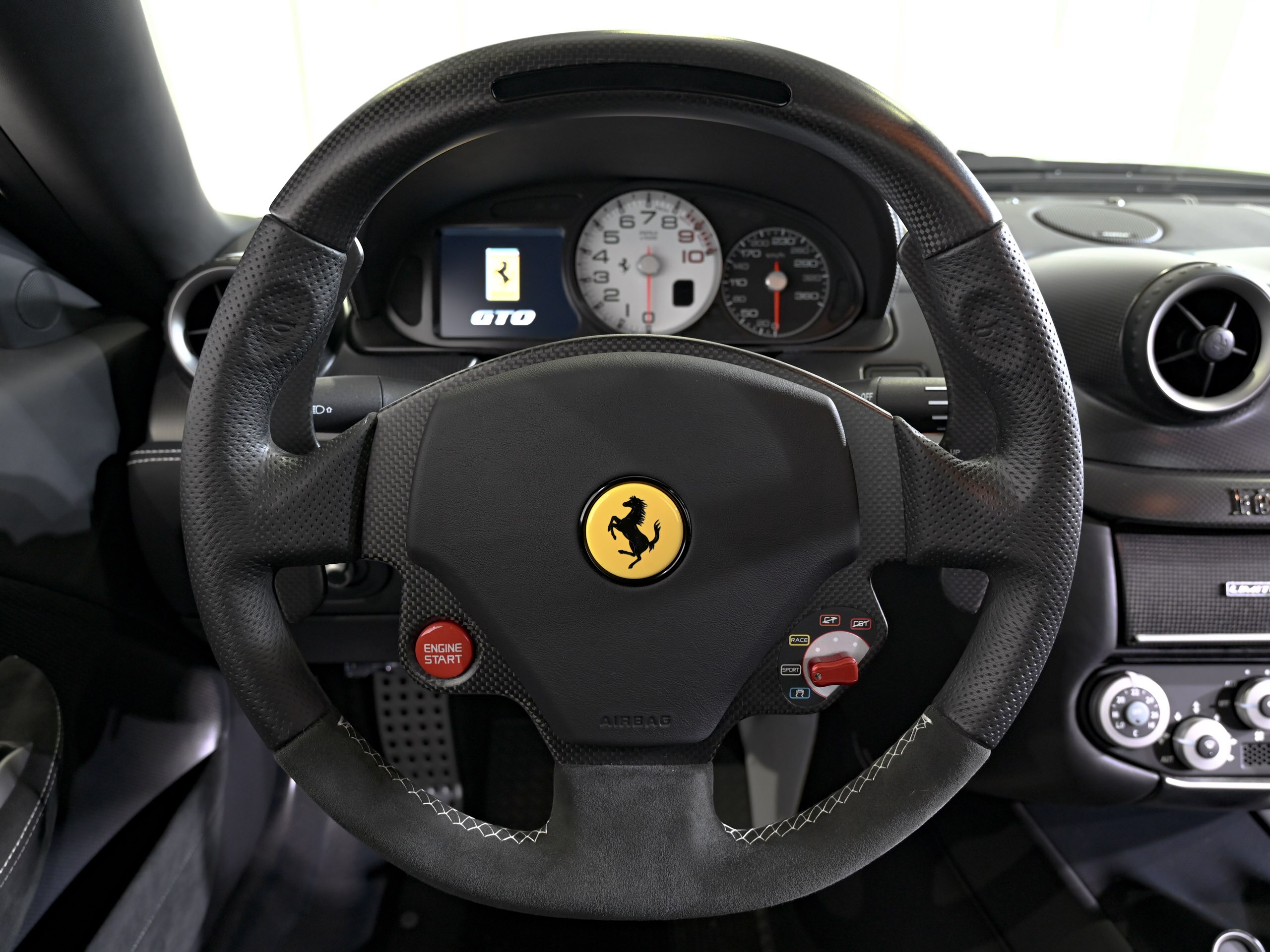 2011 Ferrari 599GTO — Photo 8 / 23