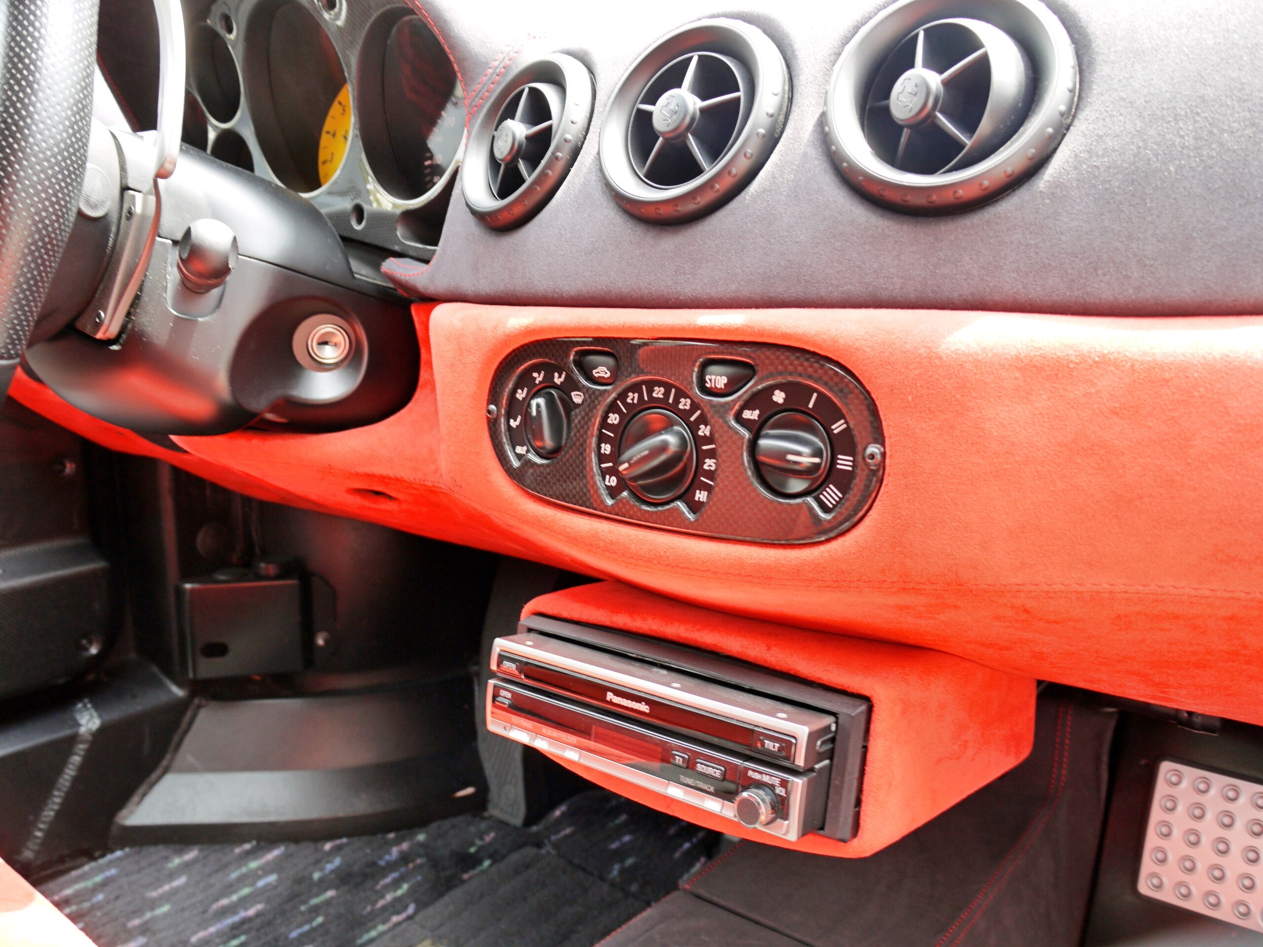 2004 Ferrari 360 Challenge Stradale — Photo 16 / 21