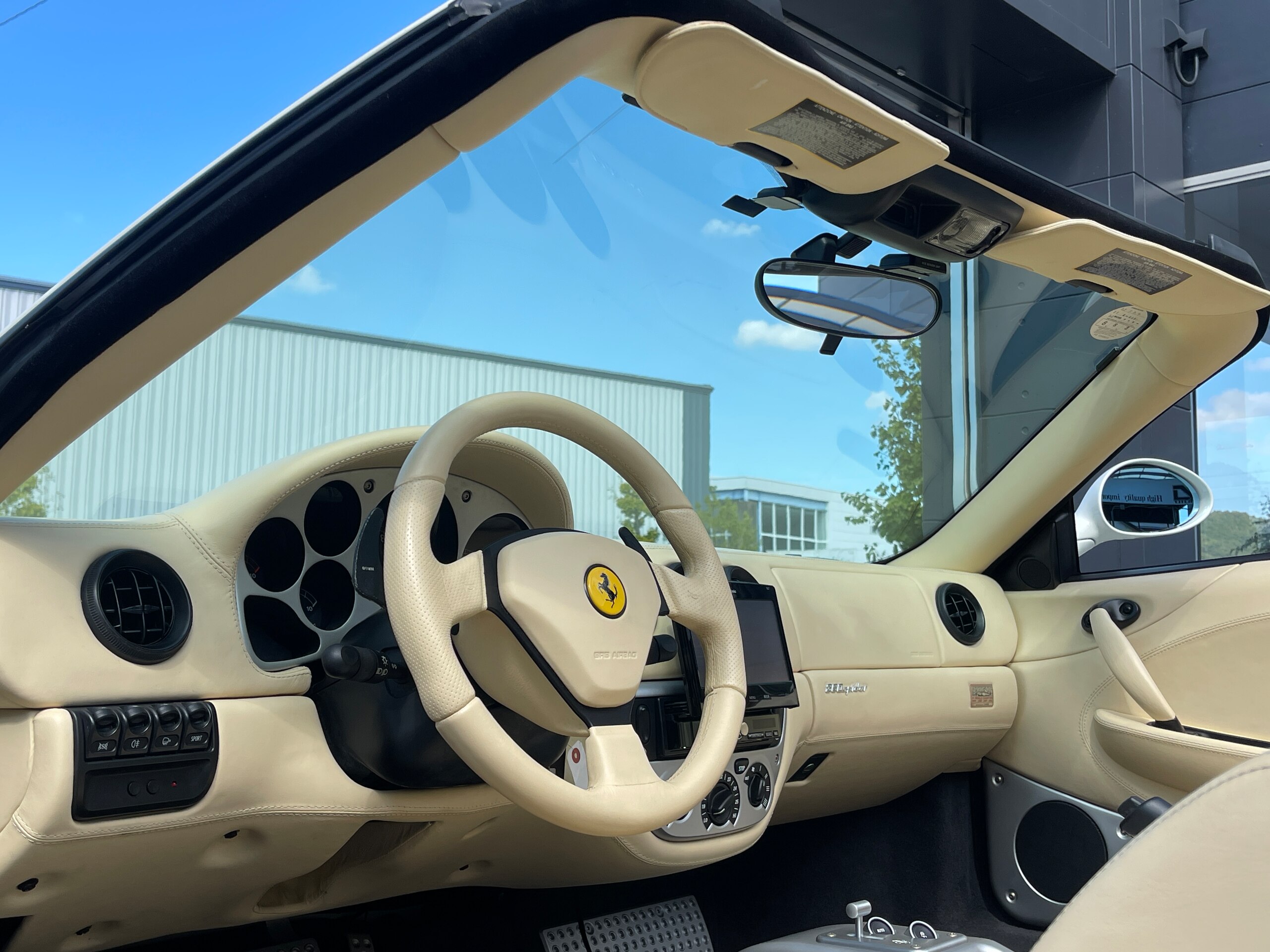 2004 Ferrari 360 Spider — Photo 8 / 33