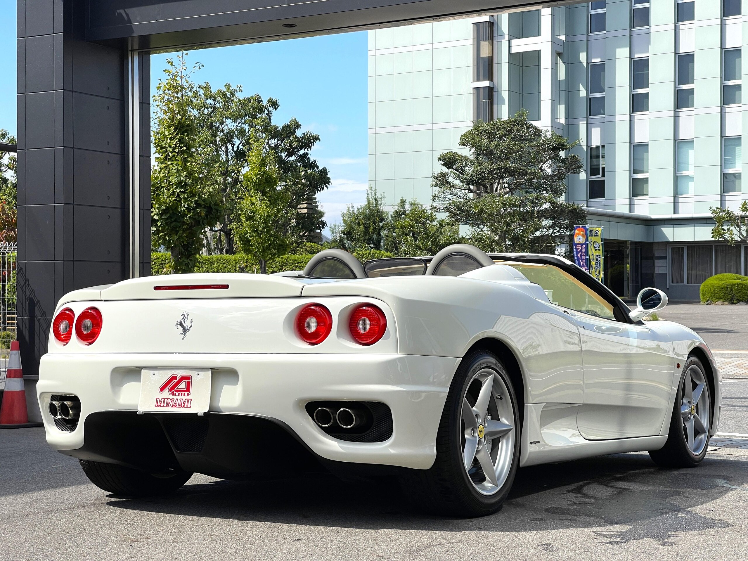 2004 Ferrari 360 Spider — Photo 16 / 33