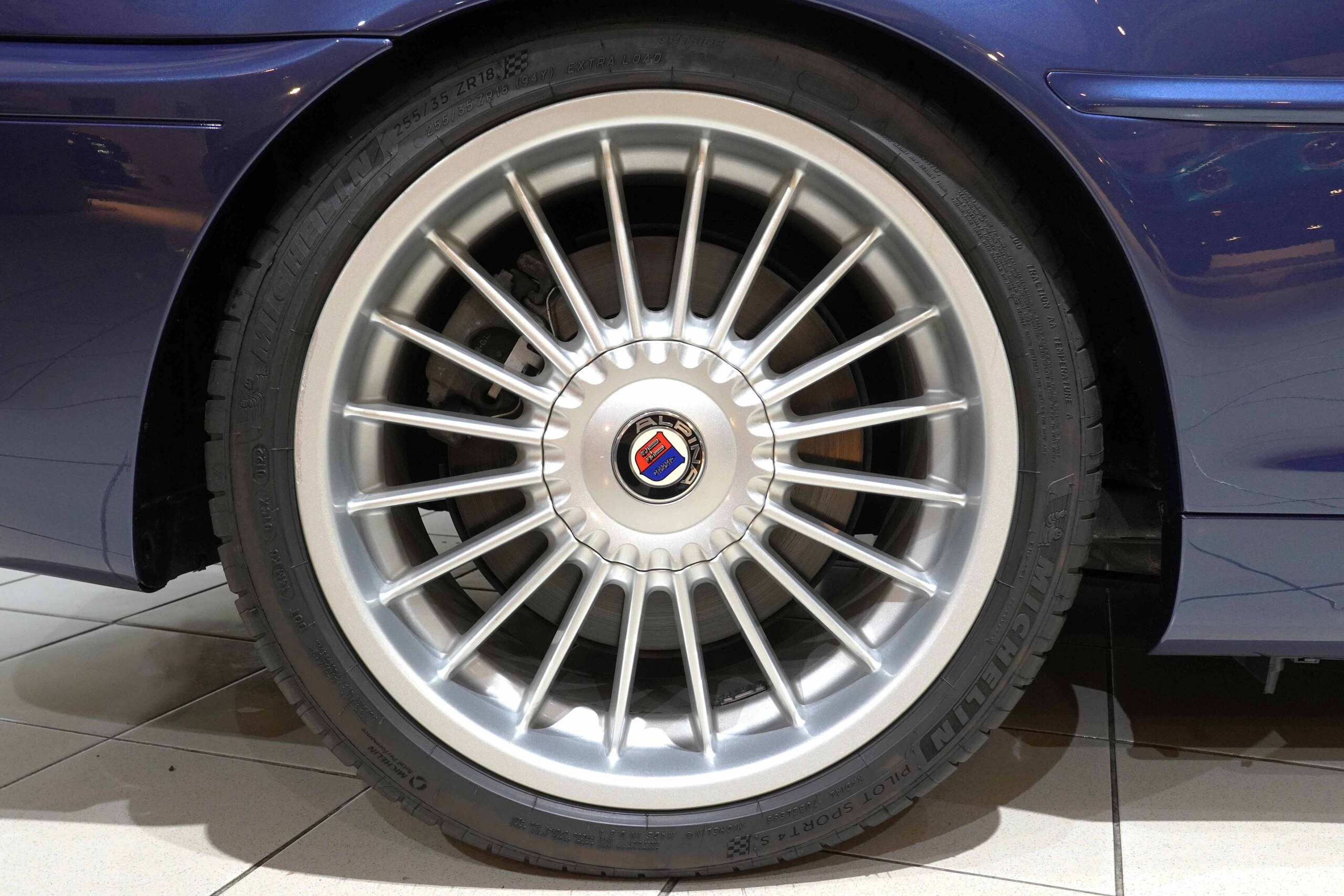 2005 BMW Alpina B3 S — Photo 13 / 39