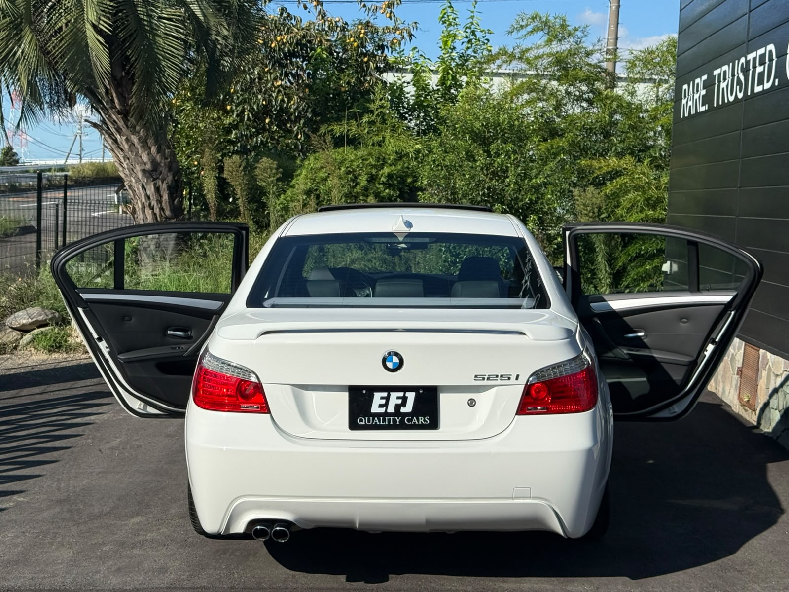 2007 BMW 525i M Sport — Photo 7 / 36