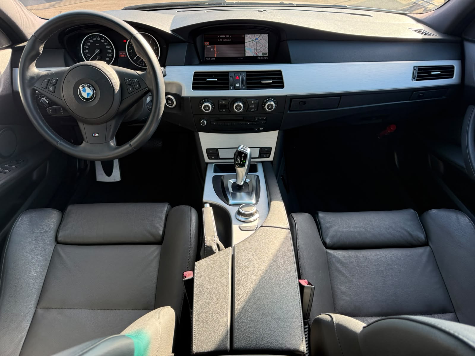2007 BMW 525i M Sport — Photo 8 / 36