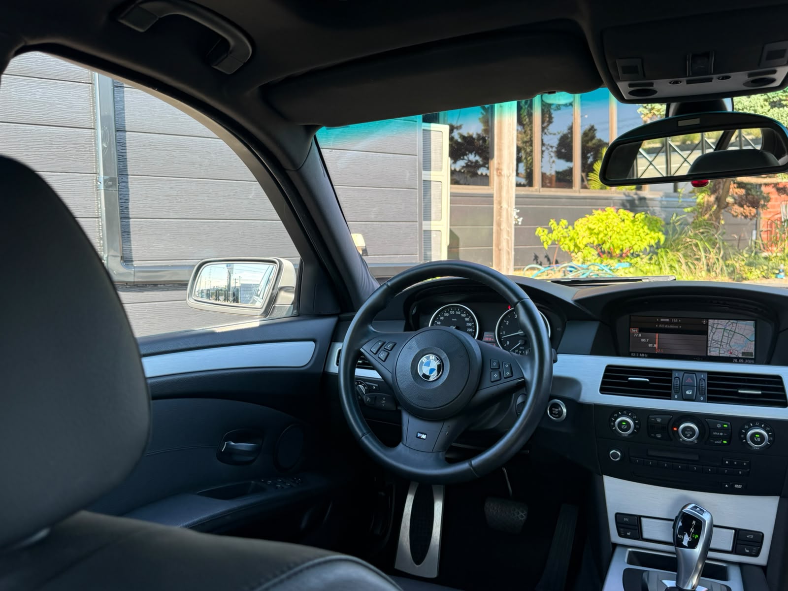 2007 BMW 525i M Sport — Photo 29 / 36