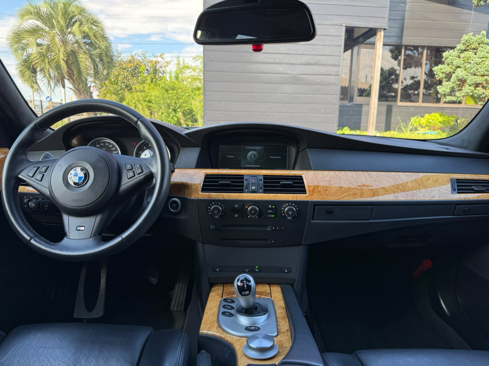 2007 BMW M5 — Photo 7 / 23