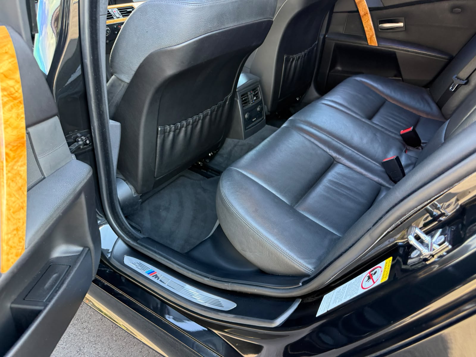 2007 BMW M5 — Photo 14 / 23