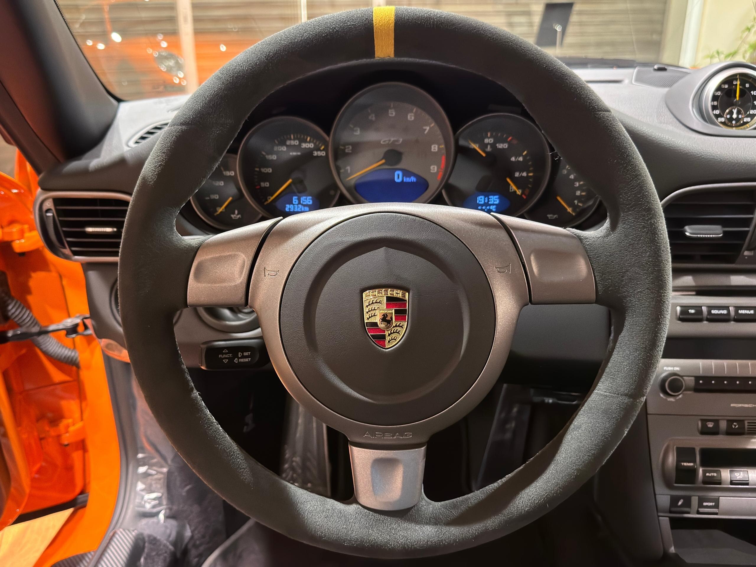 2008 Porsche 911 GT3 RS — Photo 7 / 36