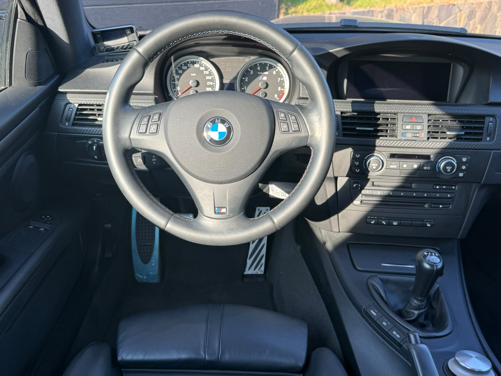 2009 BMW M3 Coupe — Photo 11 / 17