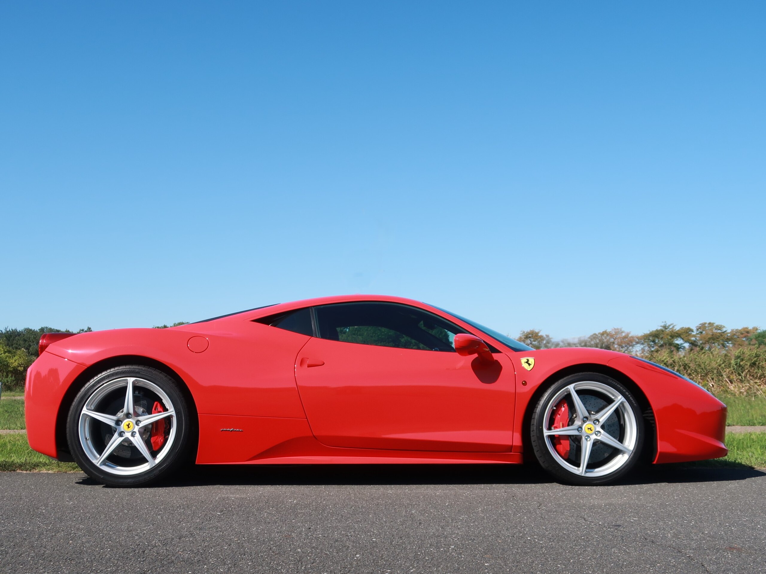 2010 Ferrari 458 Italia F1 DCT — Photo 6 / 19
