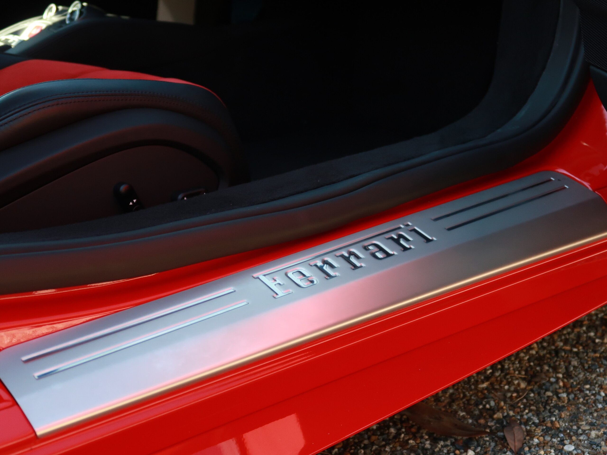 2010 Ferrari 458 Italia F1 DCT — Photo 13 / 19