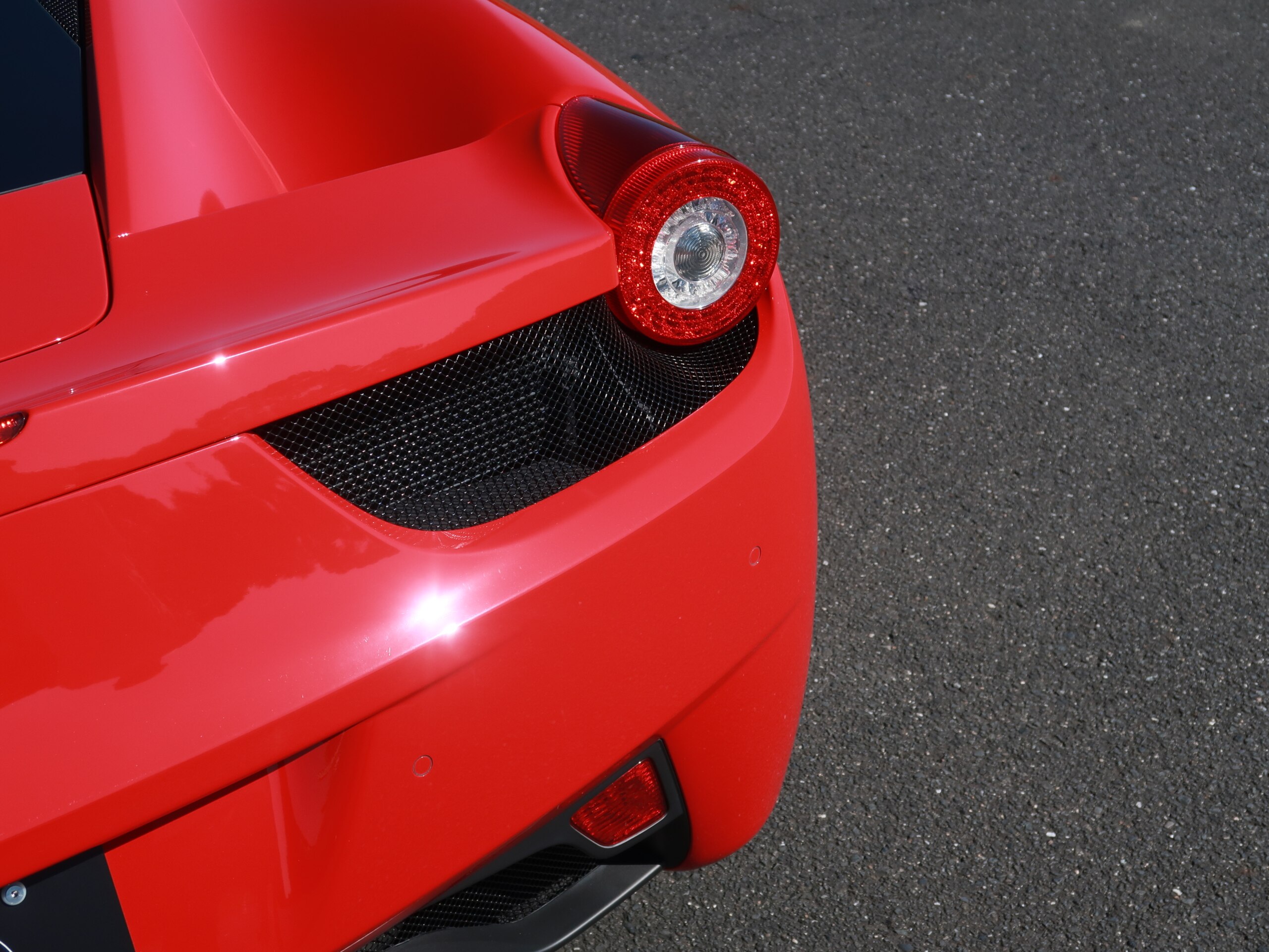 2010 Ferrari 458 Italia F1 DCT — Photo 15 / 19