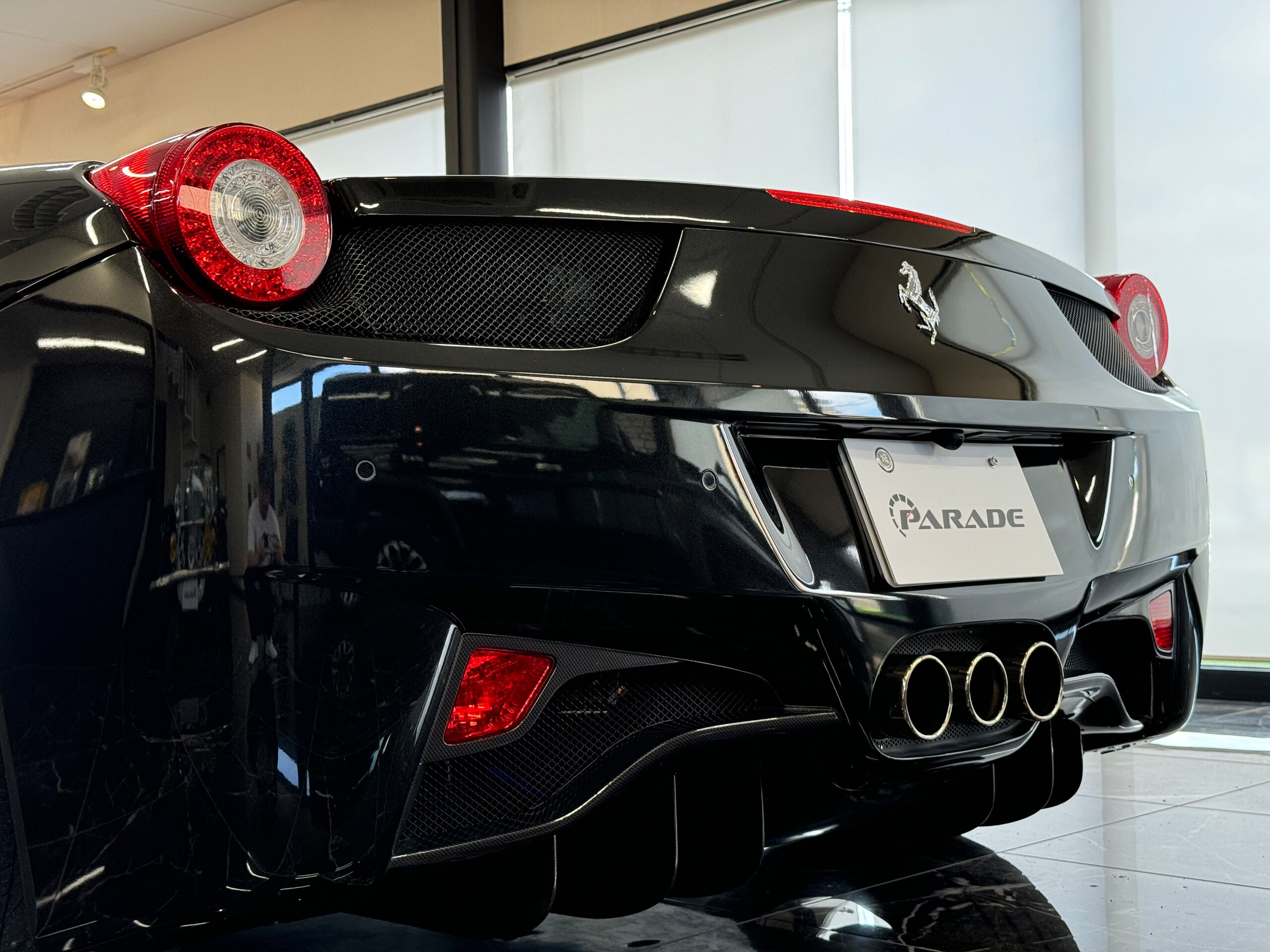 2010 Ferrari 458 Italia F1 DCT — Photo 21 / 50