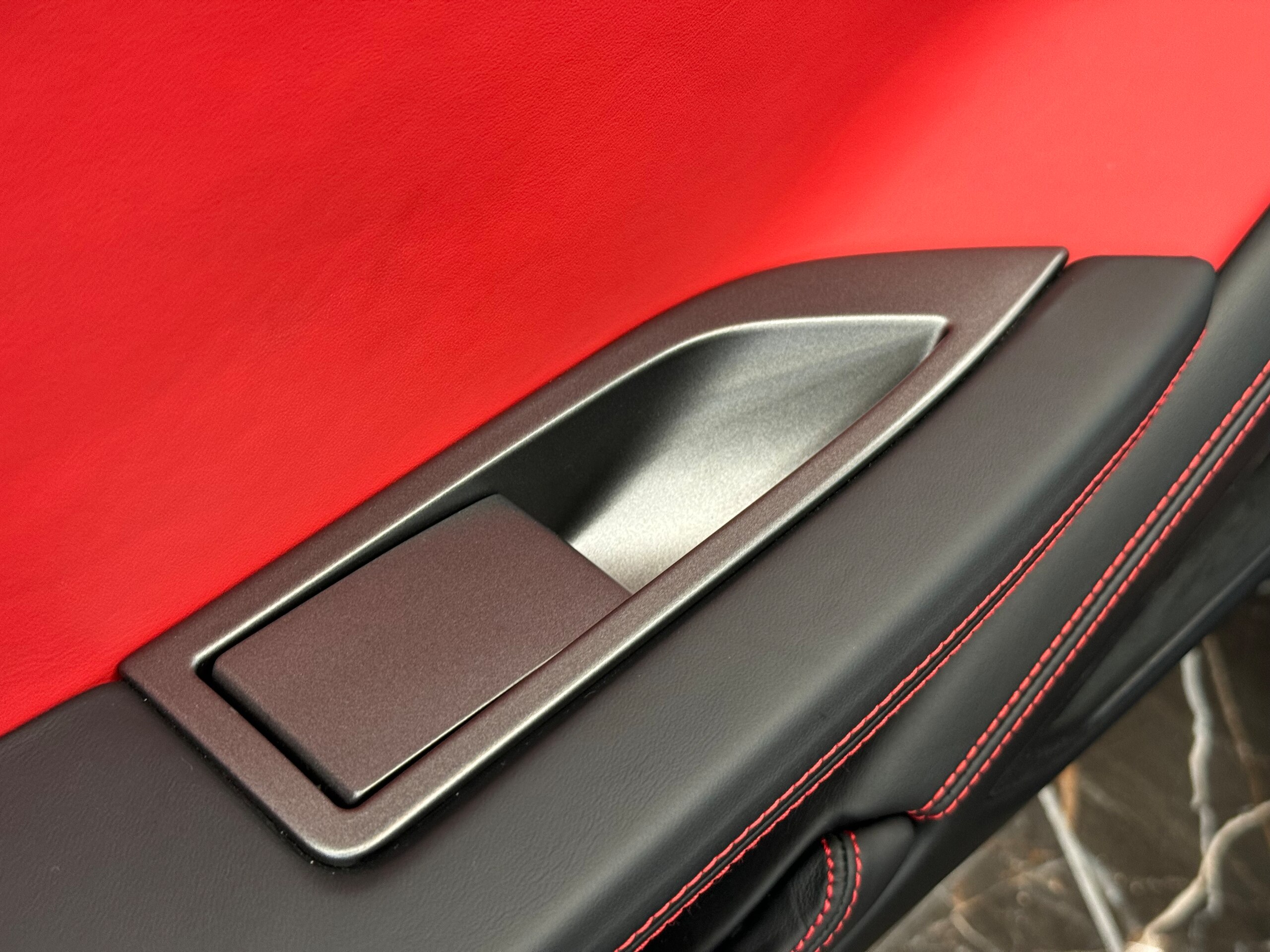 2010 Ferrari 458 Italia F1 DCT — Photo 29 / 50