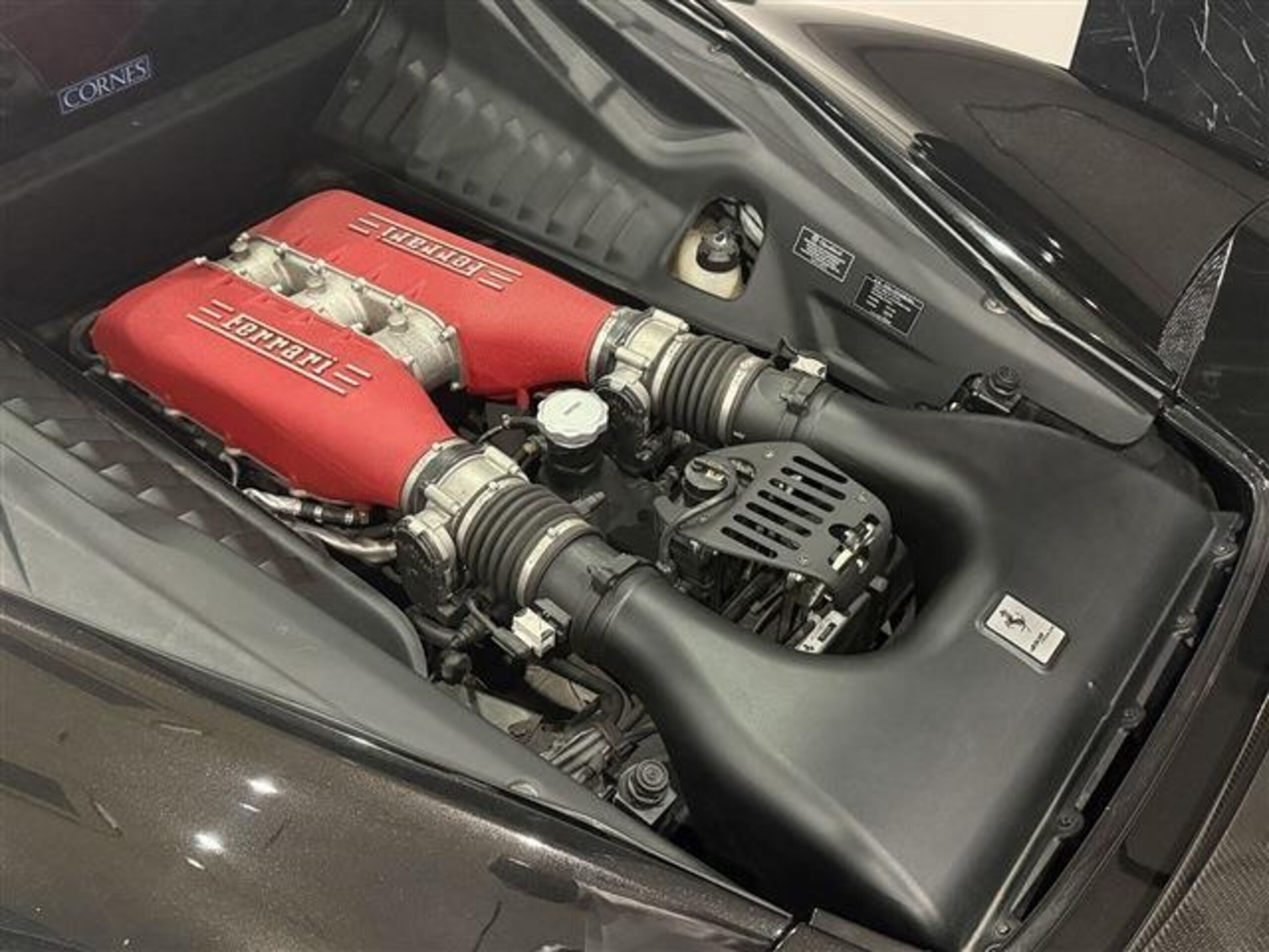 2010 Ferrari 458 Italia F1 DCT — Photo 24 / 52