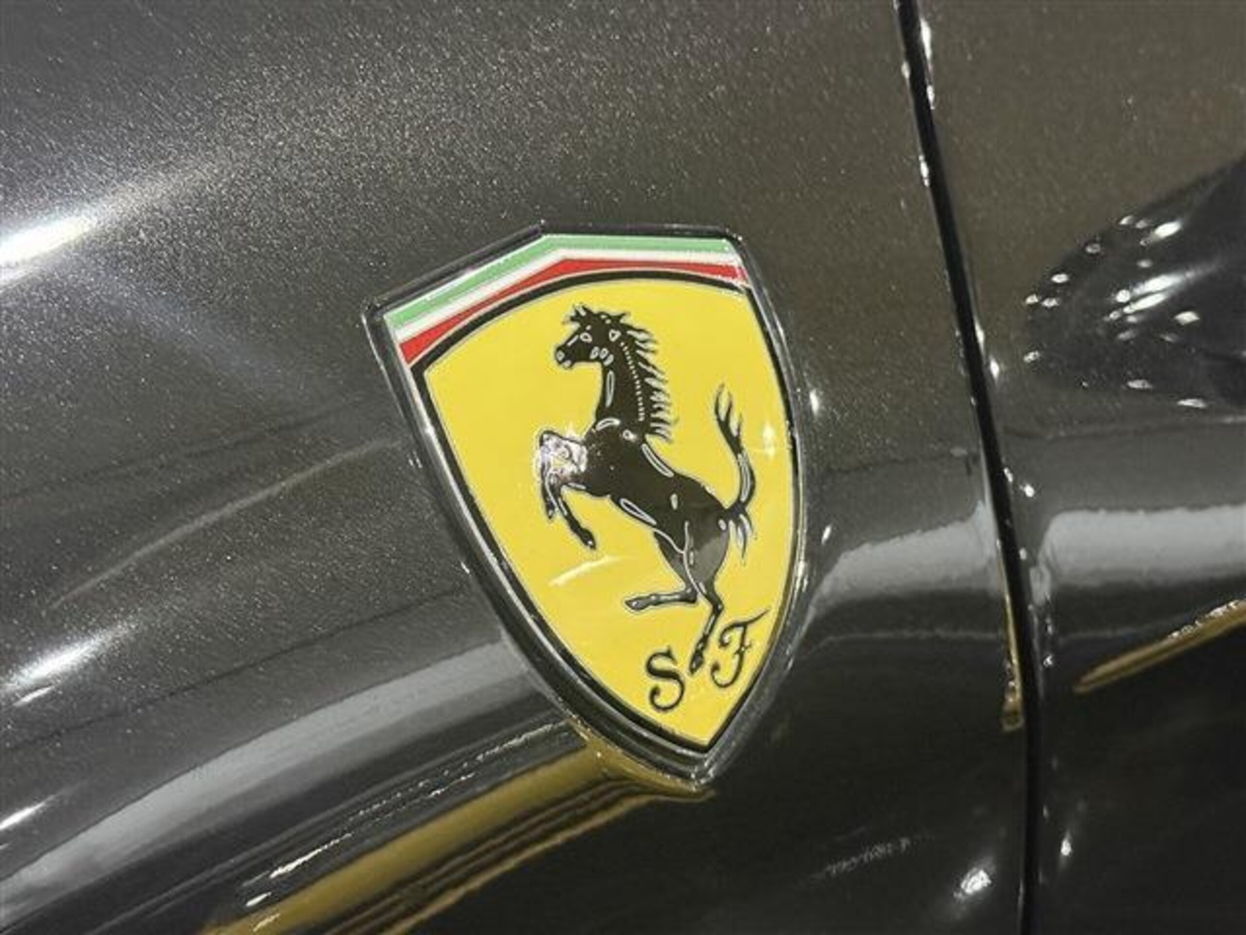 2010 Ferrari 458 Italia F1 DCT — Photo 26 / 52
