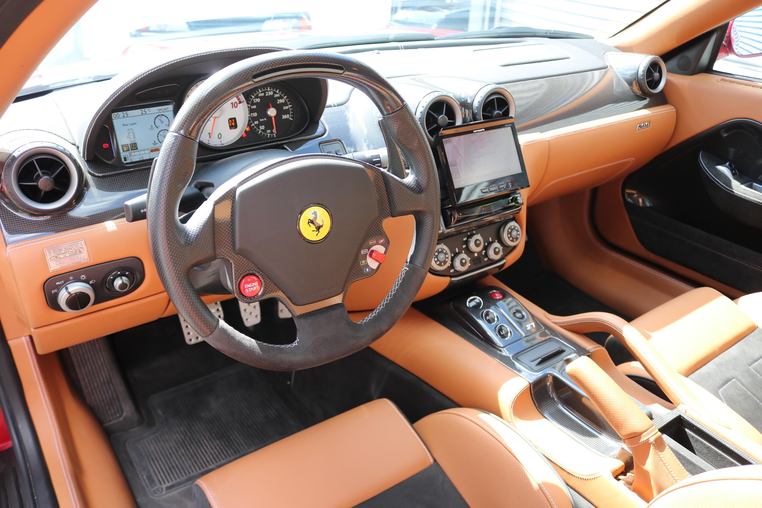 2010 Ferrari 599 — Photo 7 / 42